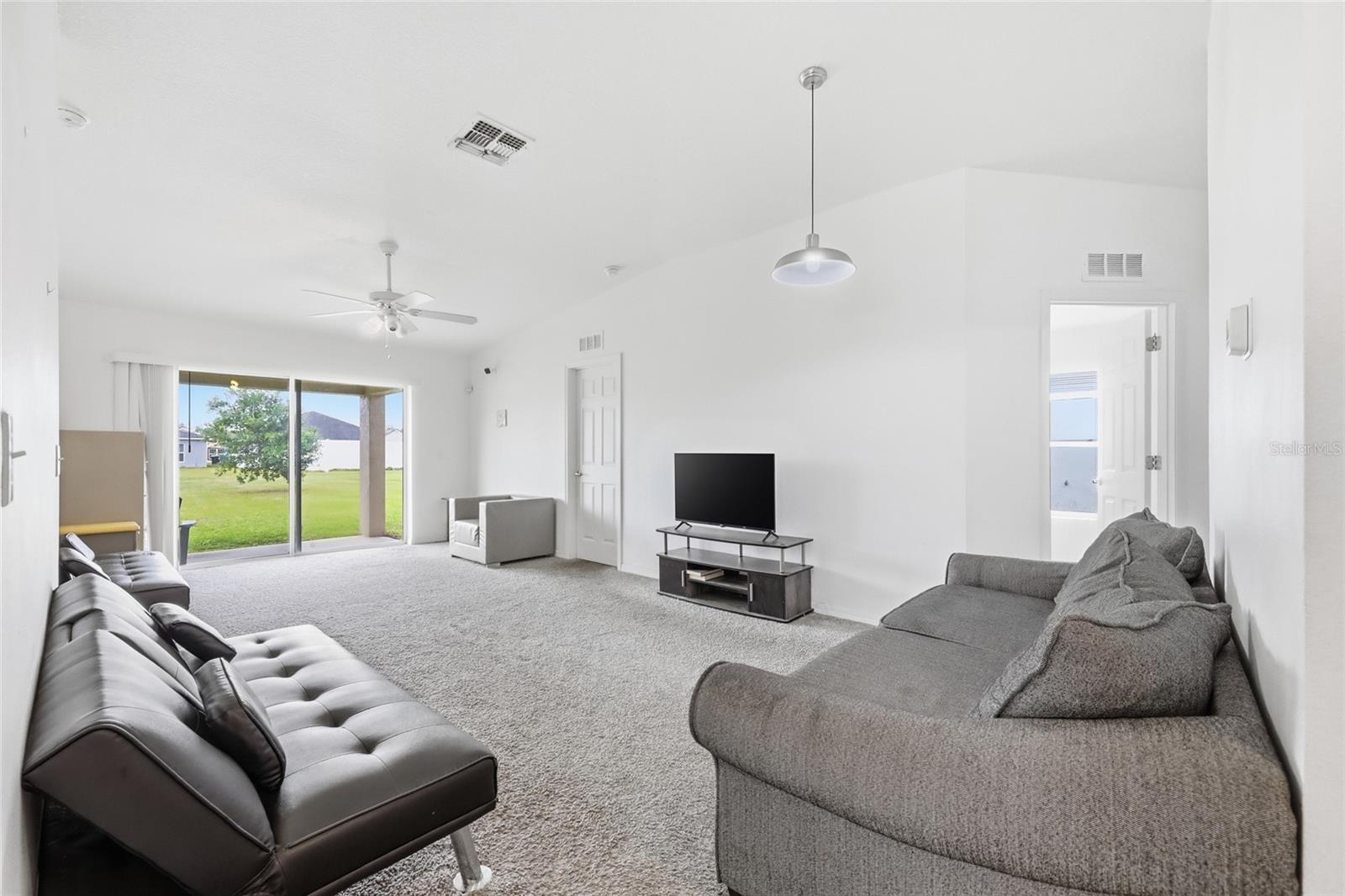 HOLLY CRK PH 2 - Residential