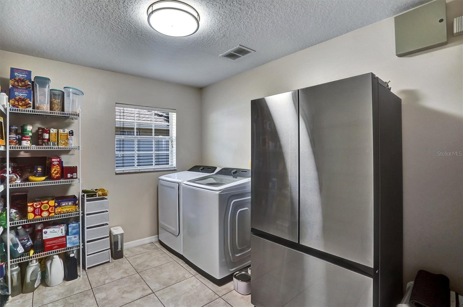 GROVES AT BAYTREE PH 01 - Residential