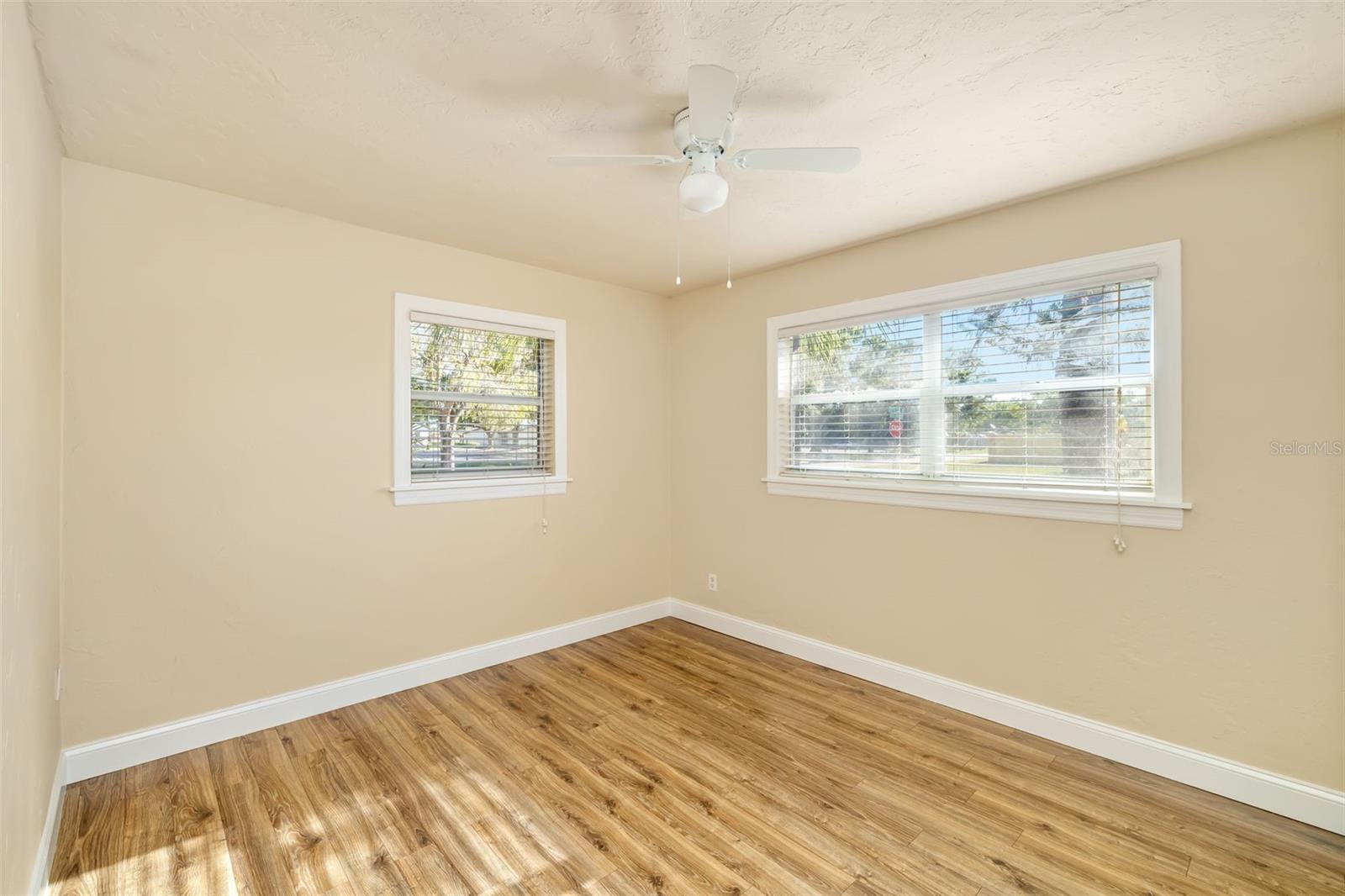 WINDSOR PARK THIRD UNIT - Residential