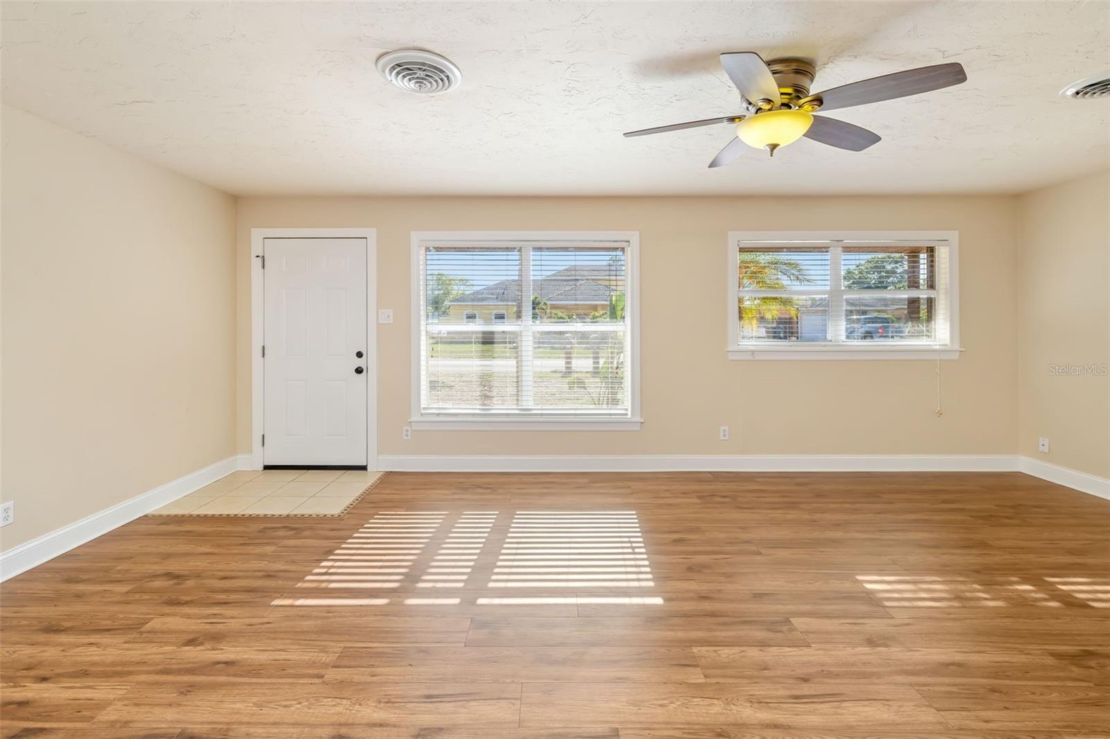WINDSOR PARK THIRD UNIT - Residential