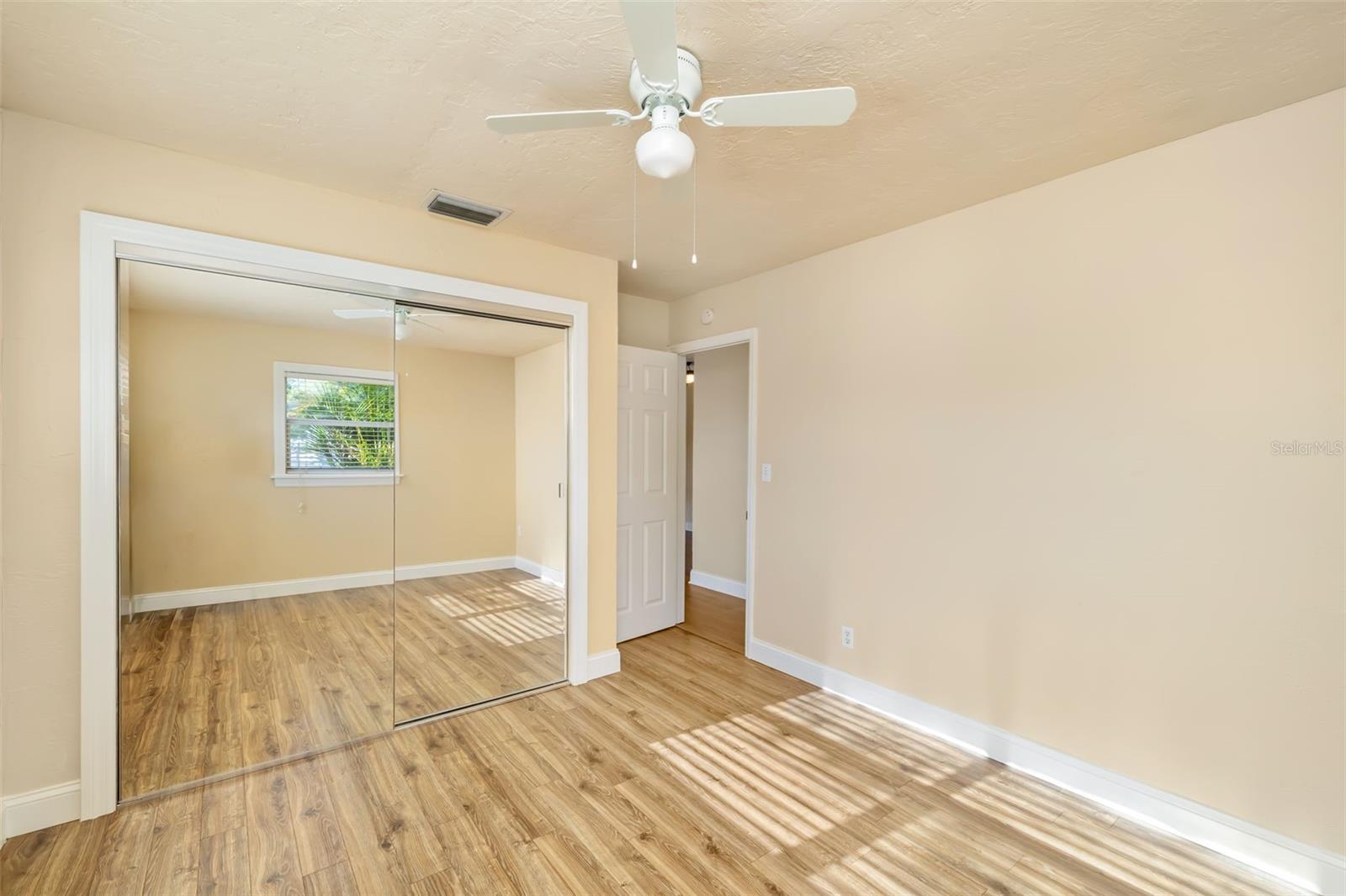 WINDSOR PARK THIRD UNIT - Residential