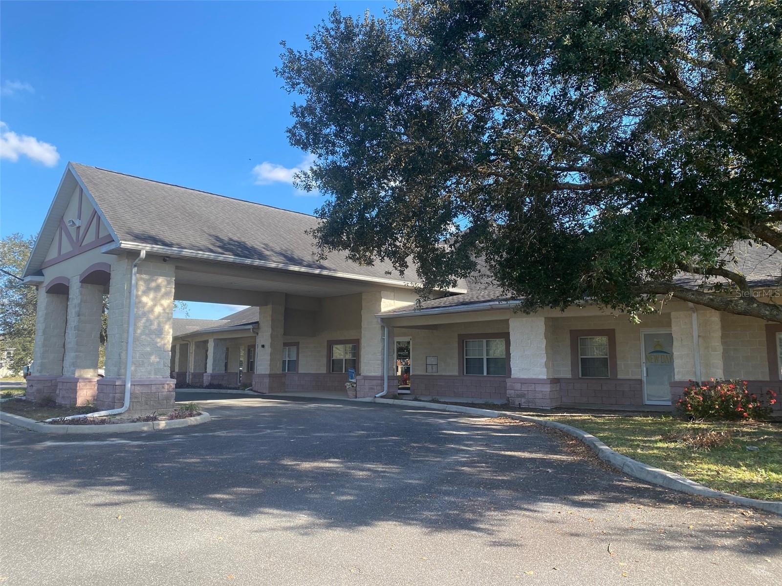 Introducing a turnkey medical office space, perfectly tailored to your practice's needs. Nestled in a thriving 14,025 SF building, this 2545 SF Suite 3 is primed for operation. Previously leased by a substantial corporate firm, the space presents an advantageous opportunity for medical practices, home health, general office. The office layout is practical and versatile, featuring reception area, ten office rooms, and substantial storage space. Alley and yard behind space. Access door through back of building . This property is strategically situated at the corner of Marion Oaks Blvd and SW 36th Avenue Rd, in close proximity to Hwy 484, Walgreens, and Winn Dixie Shopping Center. Positioned just one mile west from the high traffic I75 (Exit 341) interchange, the office serves a densely populated demographic and can draw patients customers from long distances at this ideal location.
Abundant parking and easy accessibility make this space an excellent choice for a range of specialties - from mental health and orthopedics to general practice and urology. With the building housing a thriving hearing therapy practice among other tenants, The location has compatible neighboring businesses.
We invite you to explore the potential of this office space with a 3-5 year lease preferred. A detailed floor plan is attached, and a virtual tour is available via the provided Matterport link. Please visit and experience this unique opportunity firsthand.