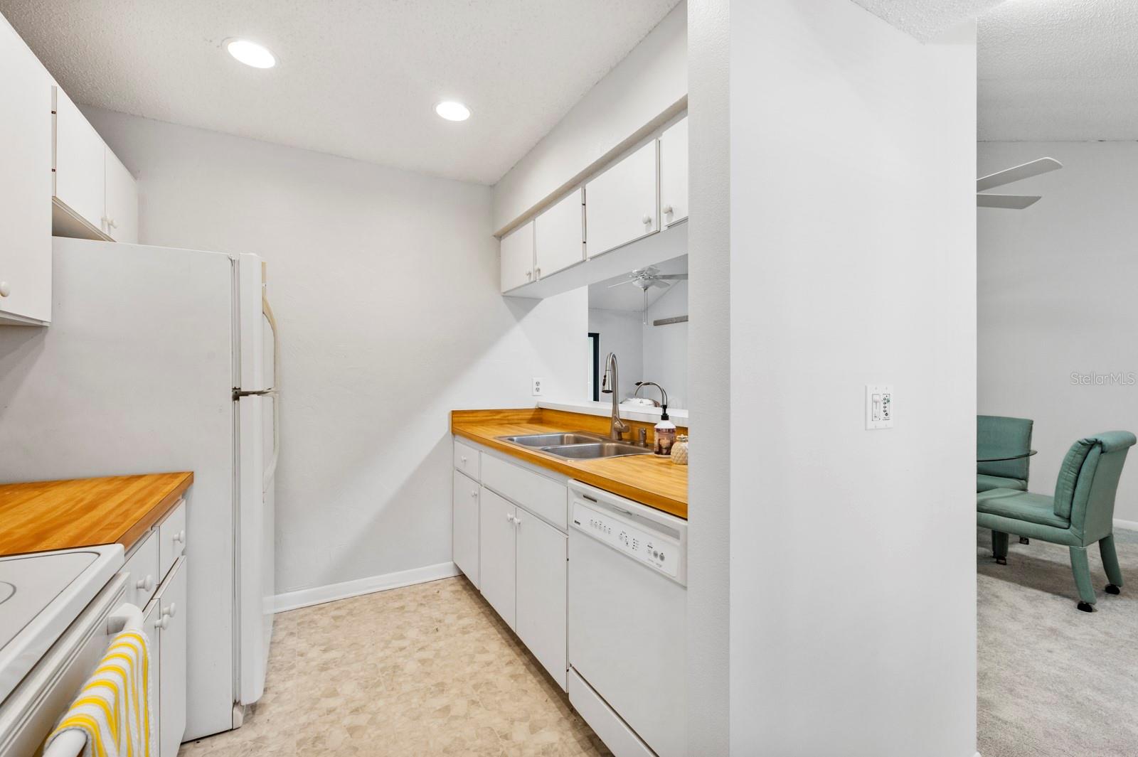 PELICAN COVE XIV - Residential