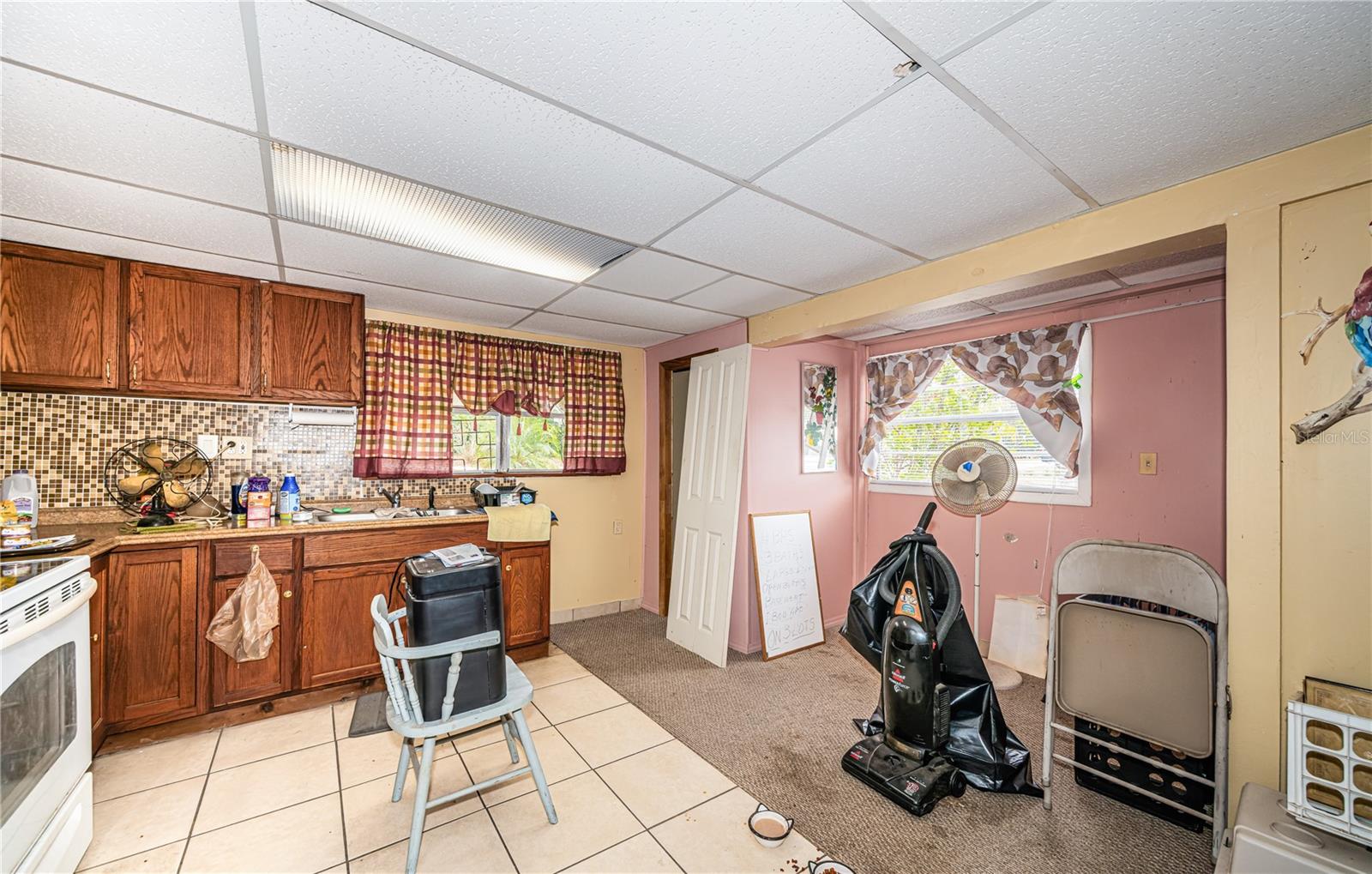 SUNSET HILLS - Residential