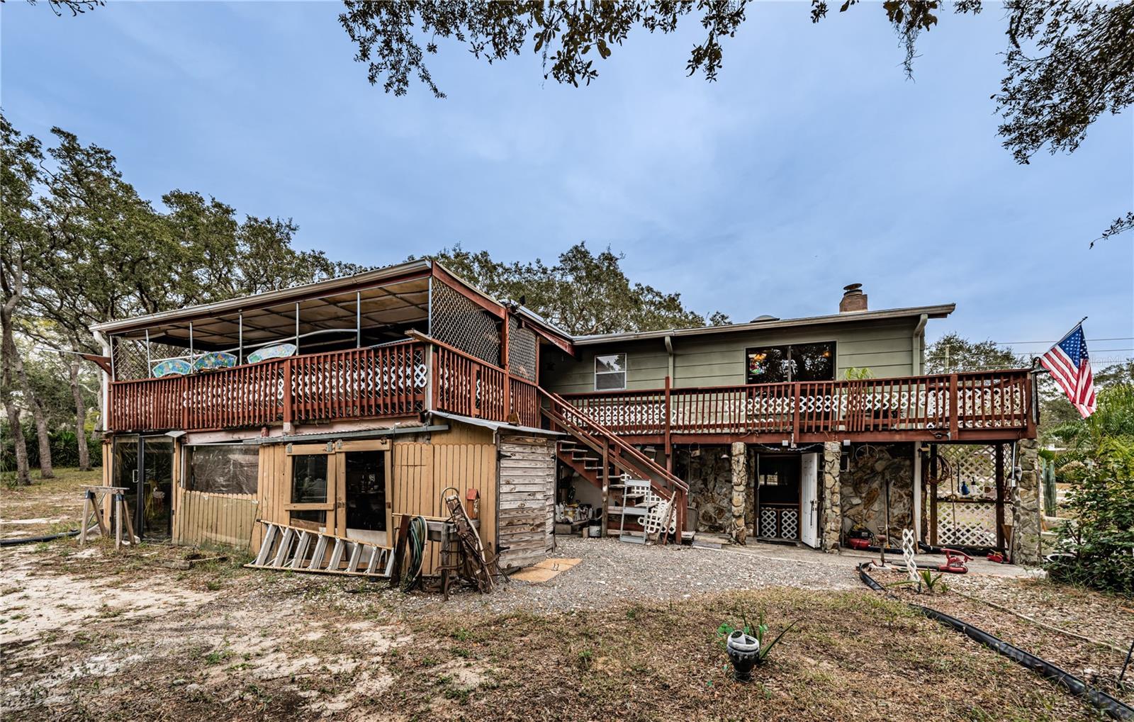 SUNSET HILLS - Residential