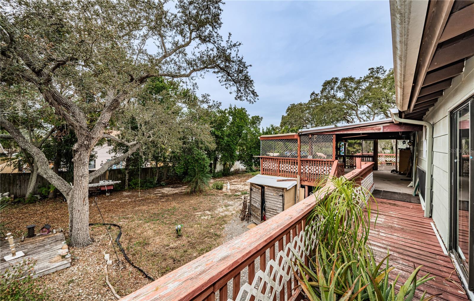 SUNSET HILLS - Residential