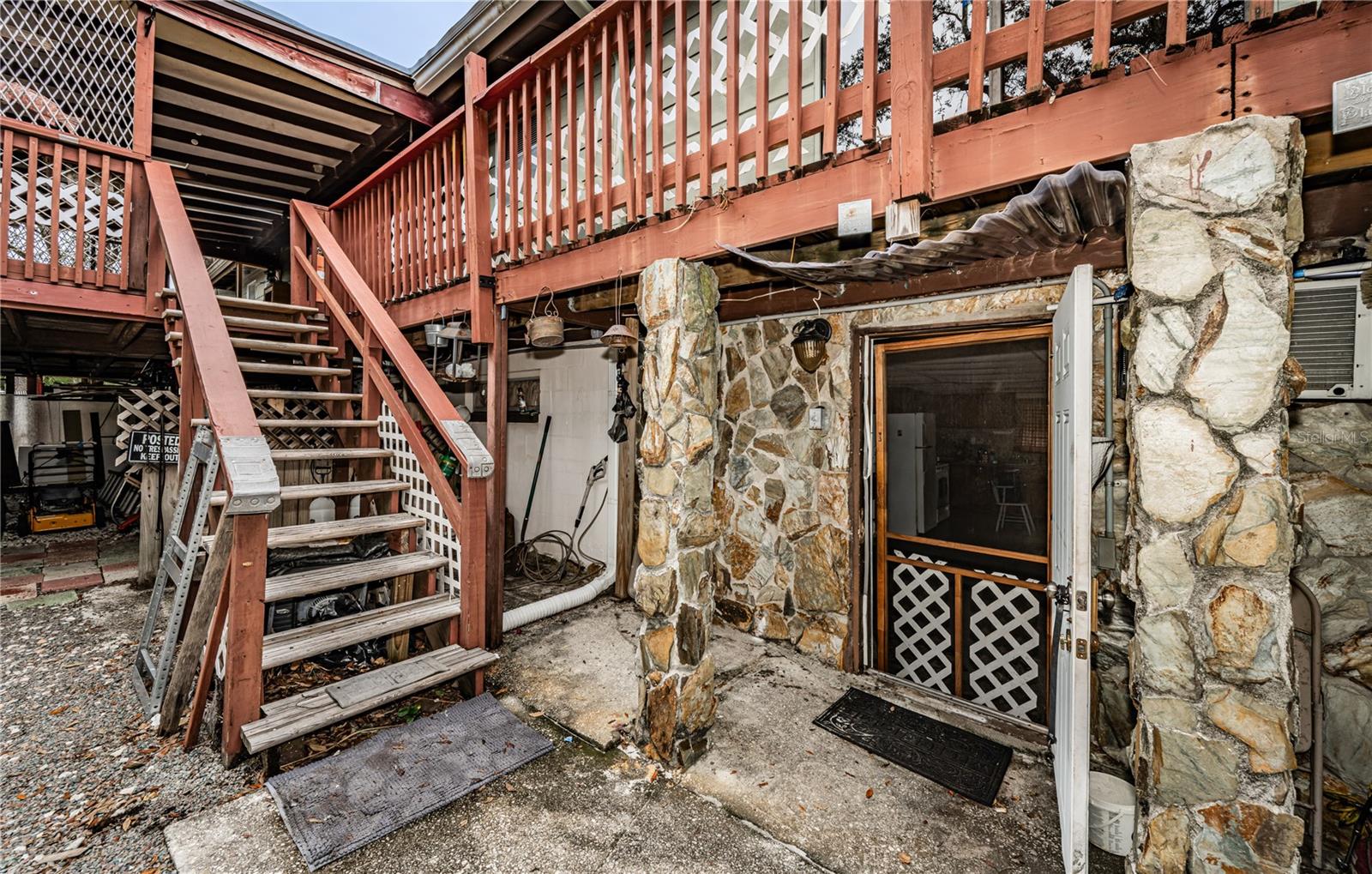 SUNSET HILLS - Residential