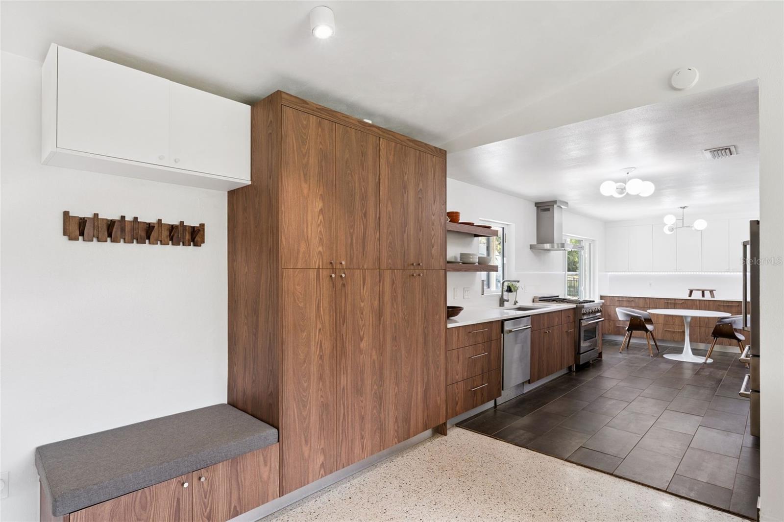 CRESCENT COVE HEIGHTS - Residential