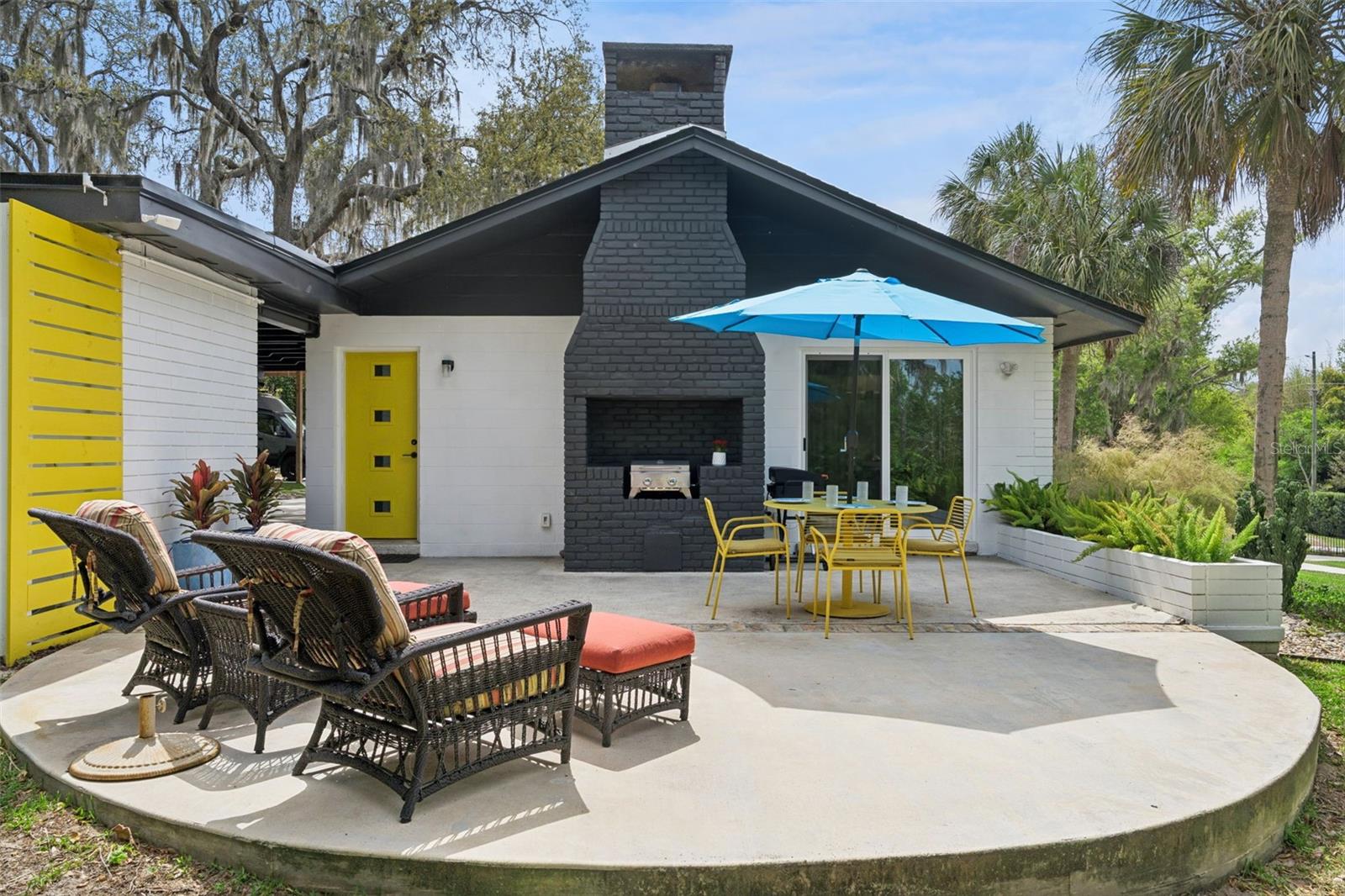 CRESCENT COVE HEIGHTS - Residential