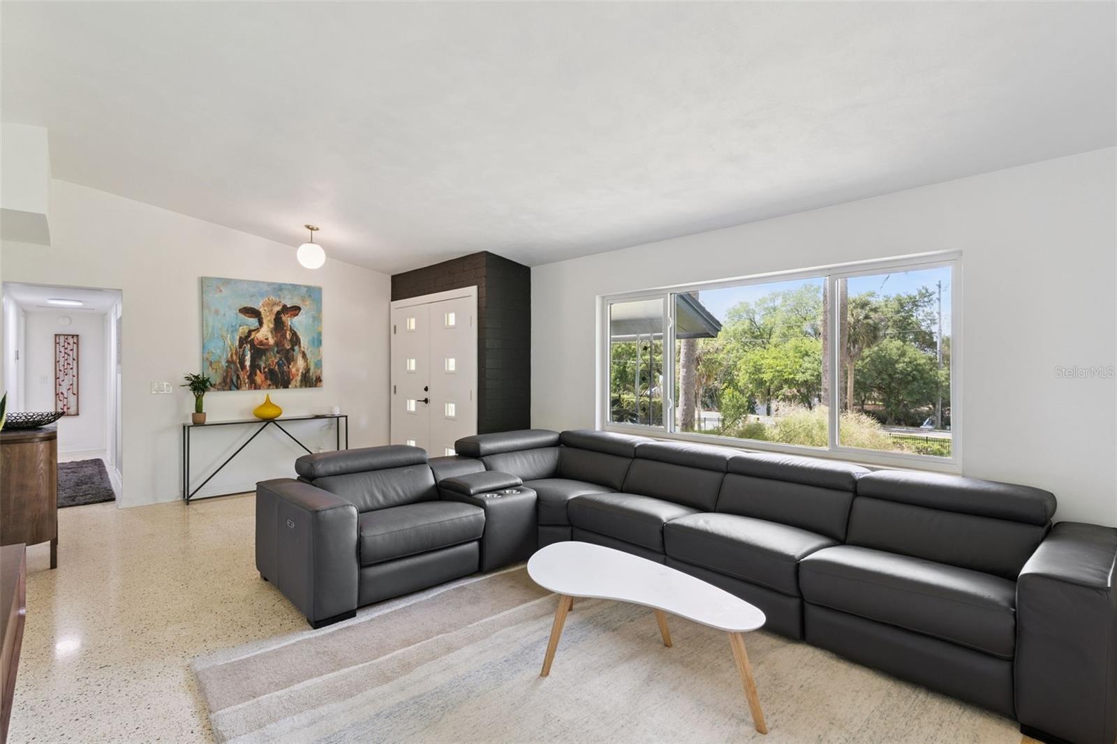 CRESCENT COVE HEIGHTS - Residential