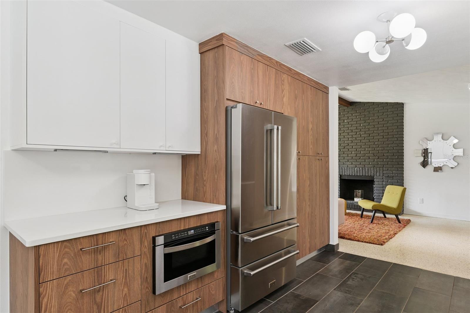 CRESCENT COVE HEIGHTS - Residential