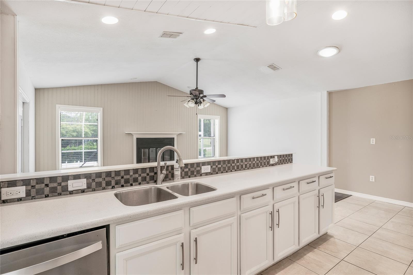 CITRUS HILLS - Residential