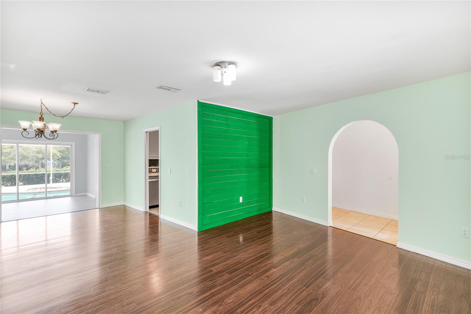 CITRUS HILLS - Residential