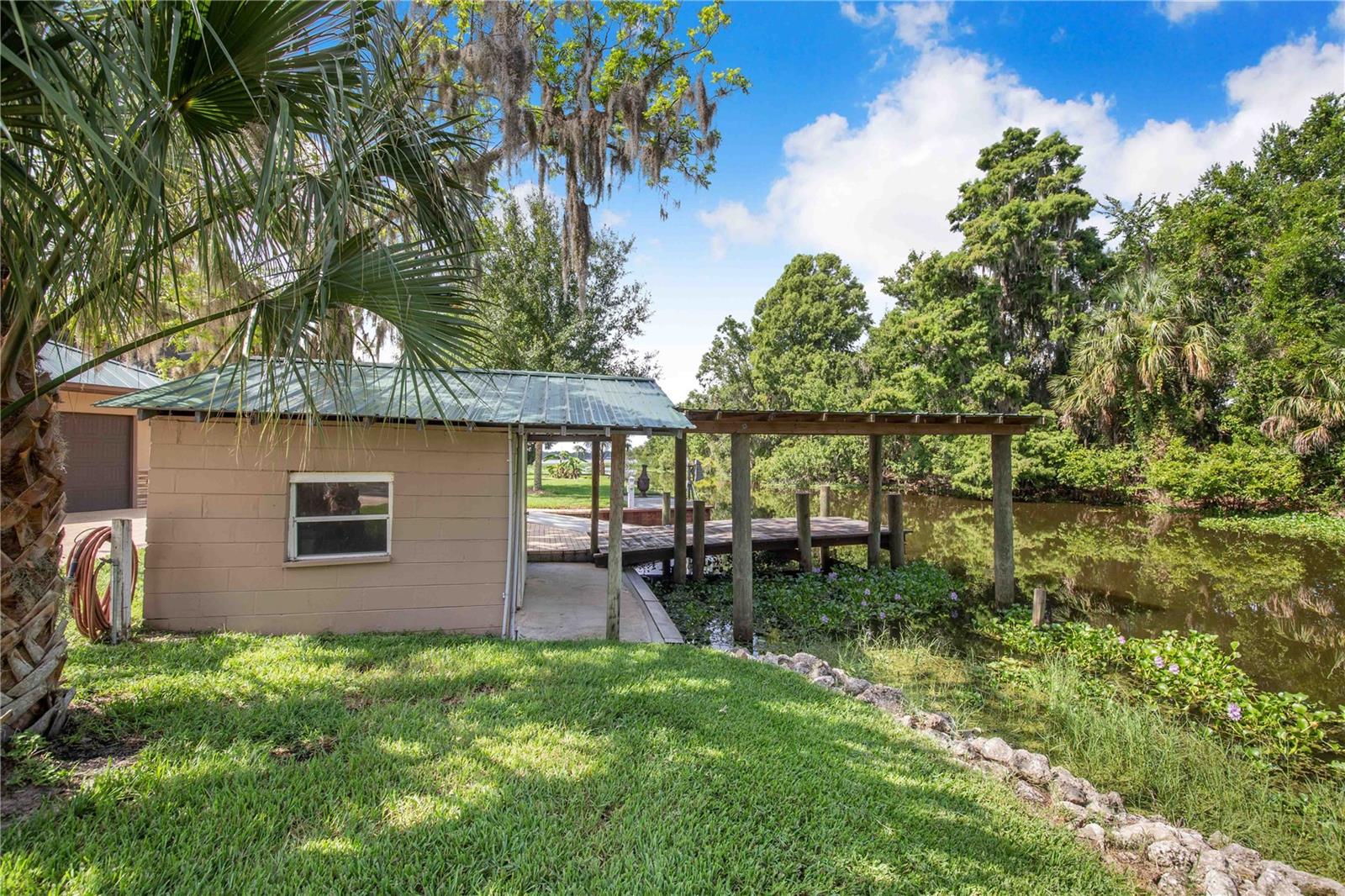 CHERRY POCKET - Residential