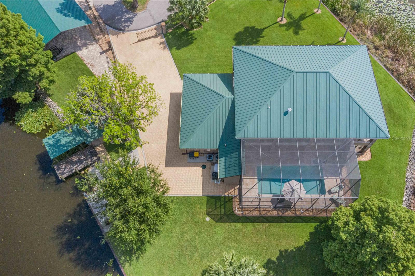 CHERRY POCKET - Residential