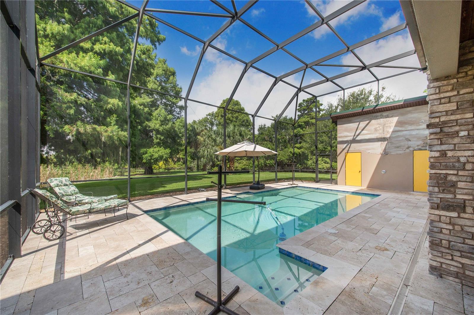 CHERRY POCKET - Residential