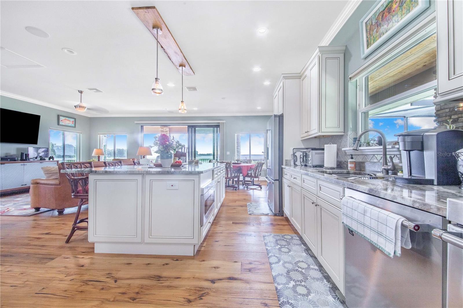 CHERRY POCKET - Residential