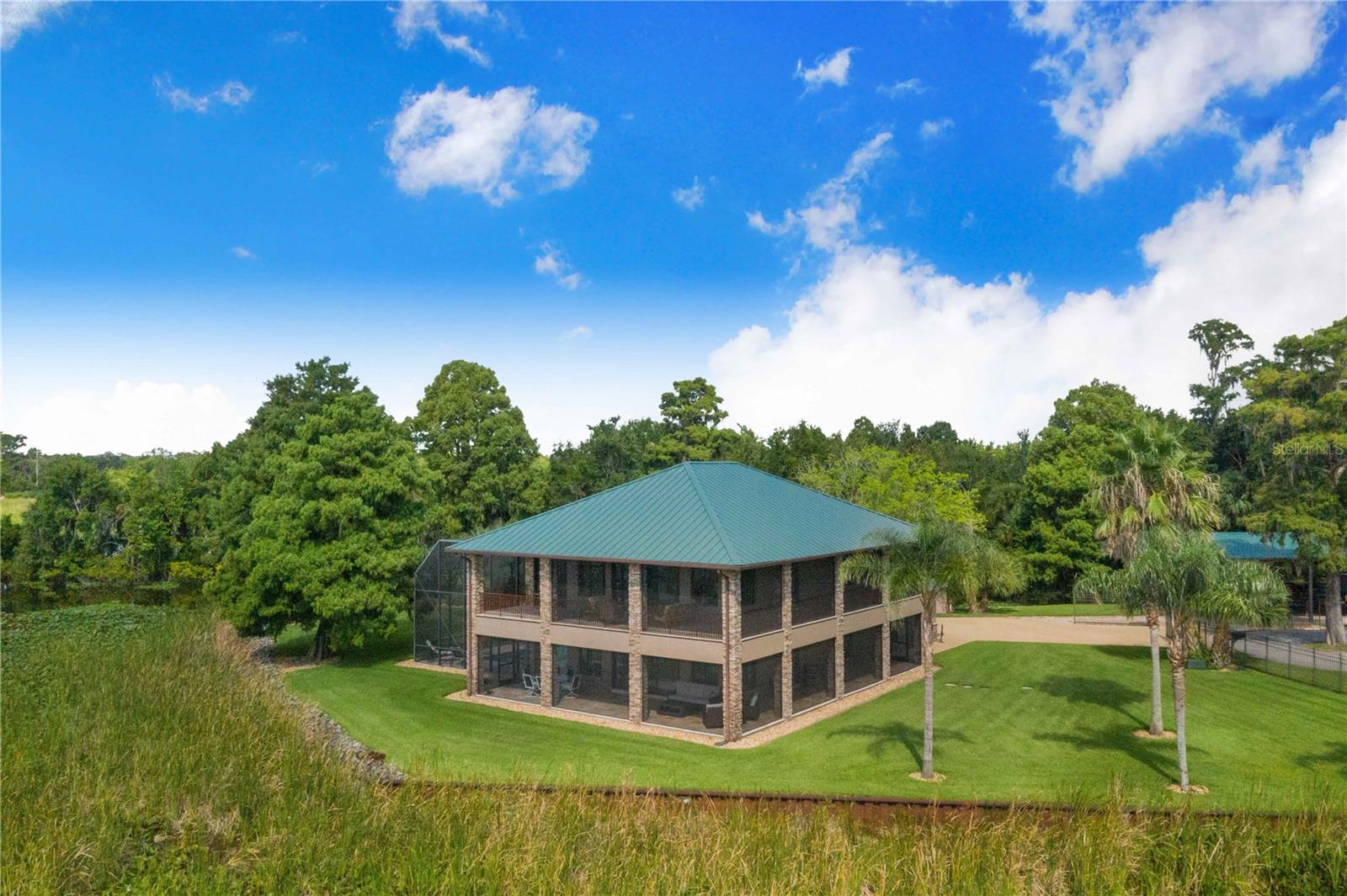 CHERRY POCKET - Residential