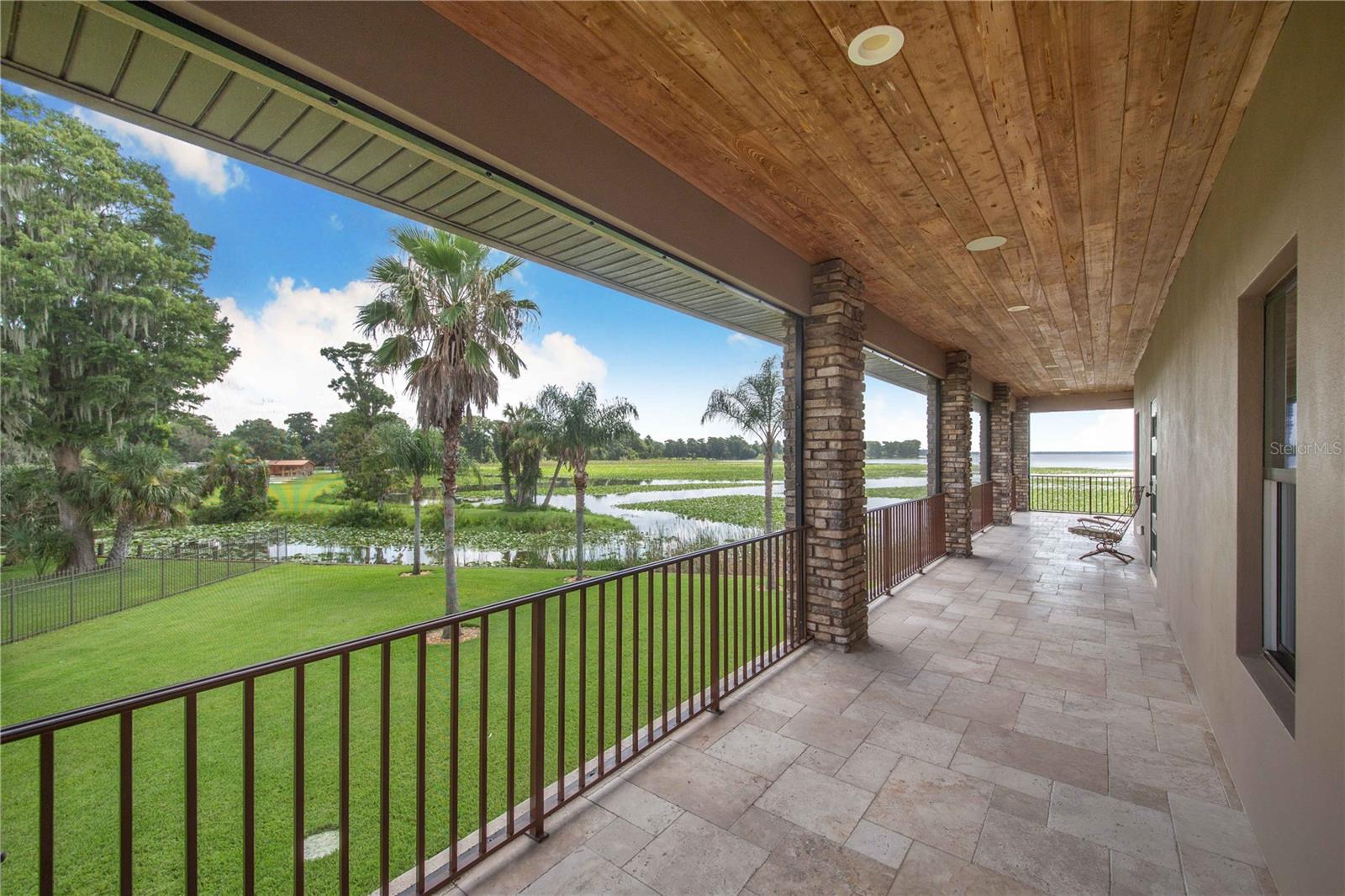 CHERRY POCKET - Residential