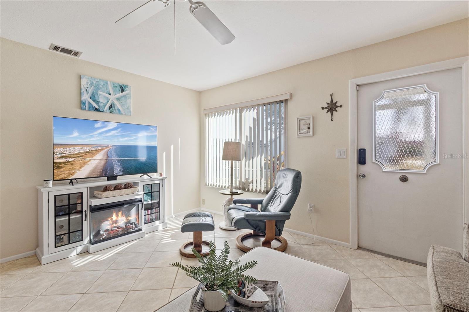 PORT CHARLOTTE 15 REP 02 - Residential