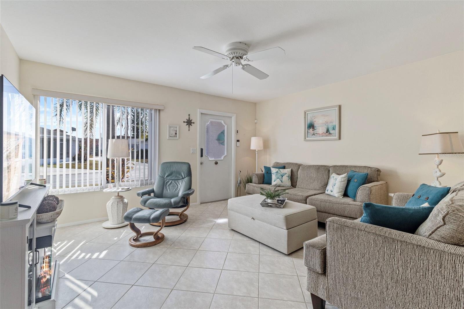 PORT CHARLOTTE 15 REP 02 - Residential