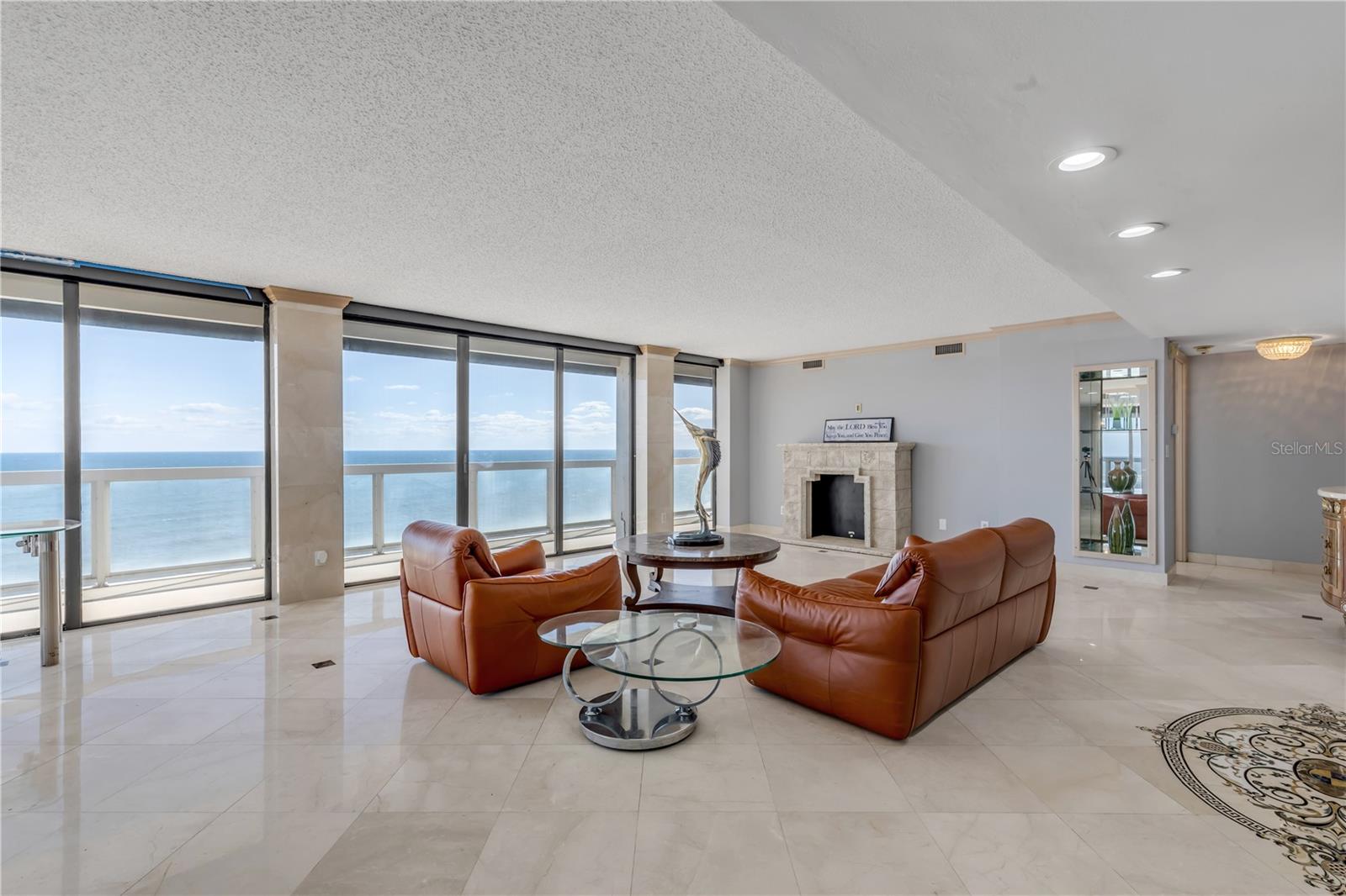 DAYTONA BEACH ALIKI TOWER PT UNIT S CONDO - Residential