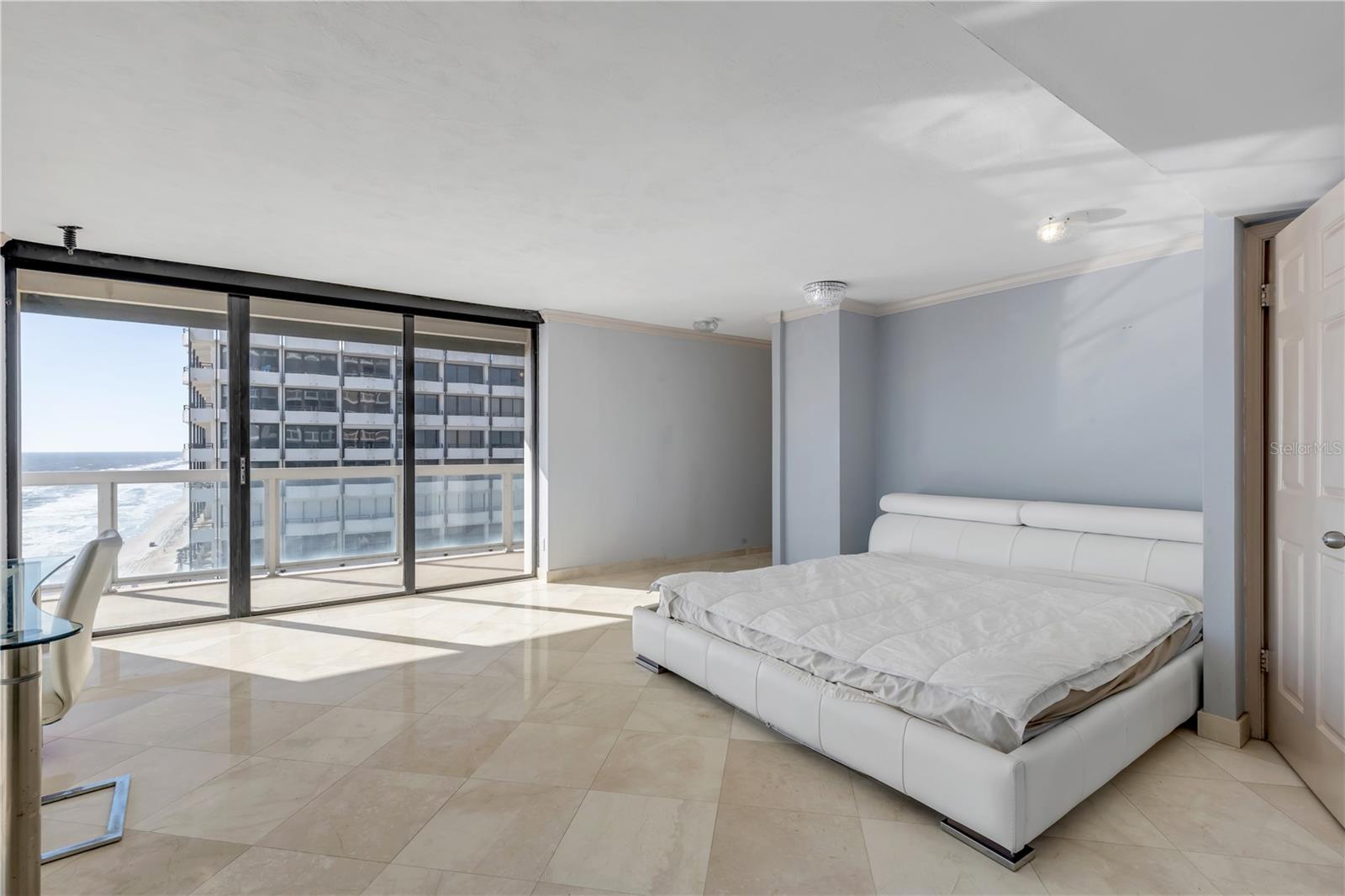 DAYTONA BEACH ALIKI TOWER PT UNIT S CONDO - Residential