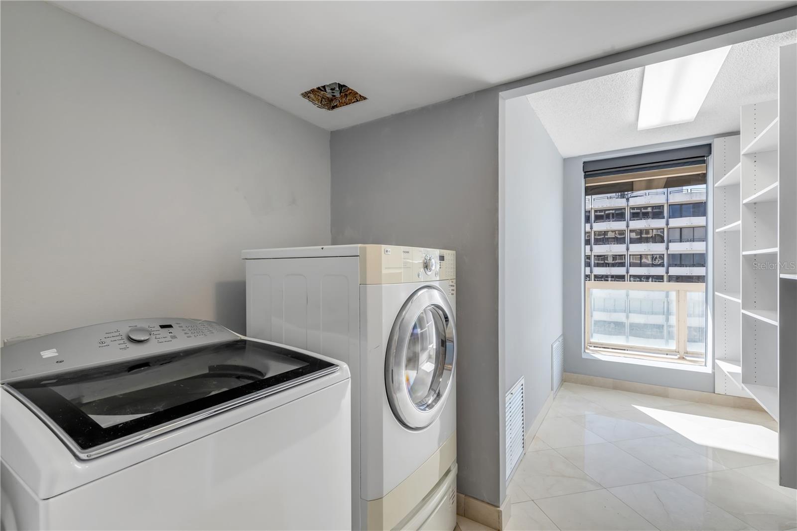 DAYTONA BEACH ALIKI TOWER PT UNIT S CONDO - Residential