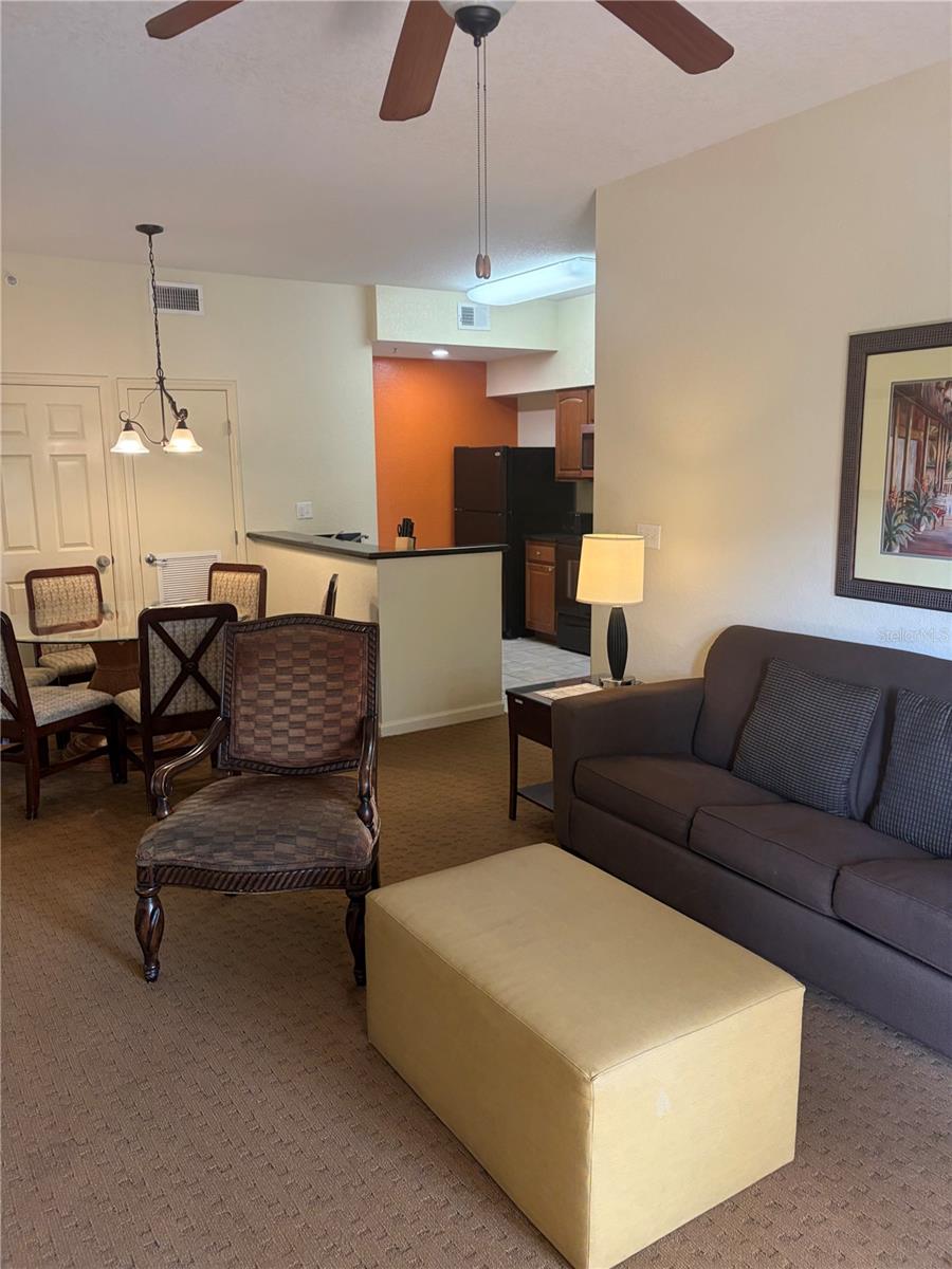 LAKE BUENA VISTA RESIDENCE VILLAGE 02 - Residential