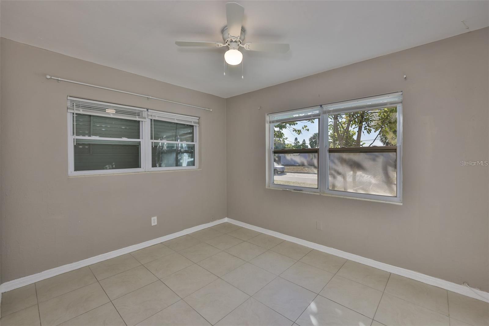 LAKE SHORE ESTATES - Residential