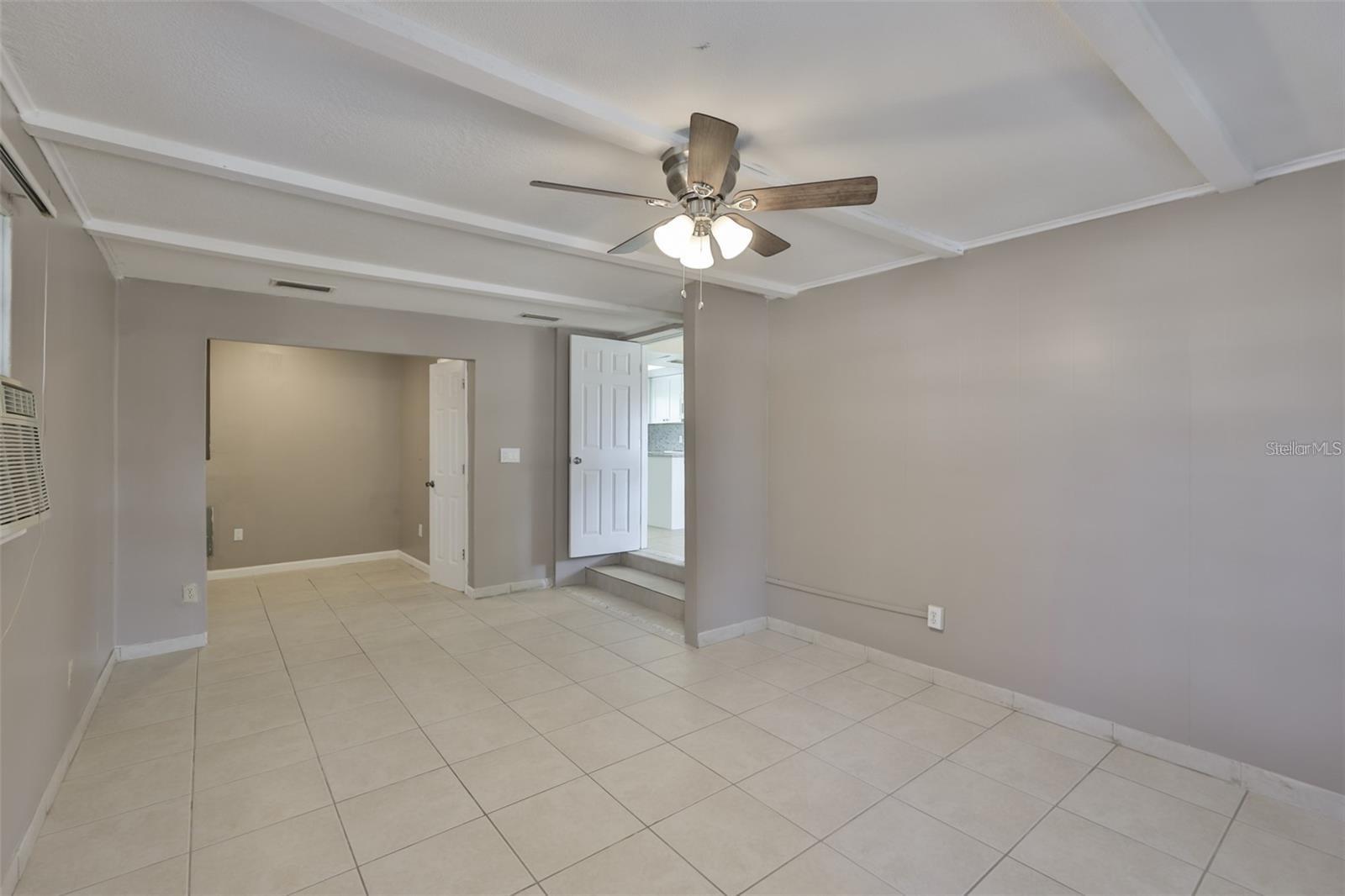 LAKE SHORE ESTATES - Residential