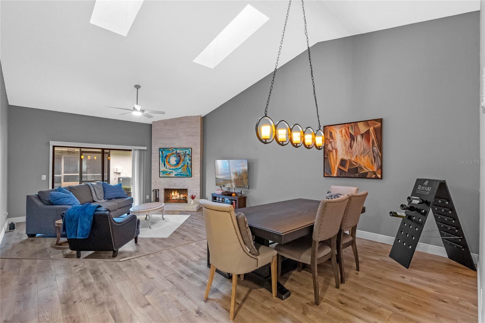 CEDARWOOD VILLAGE 1 - Residential