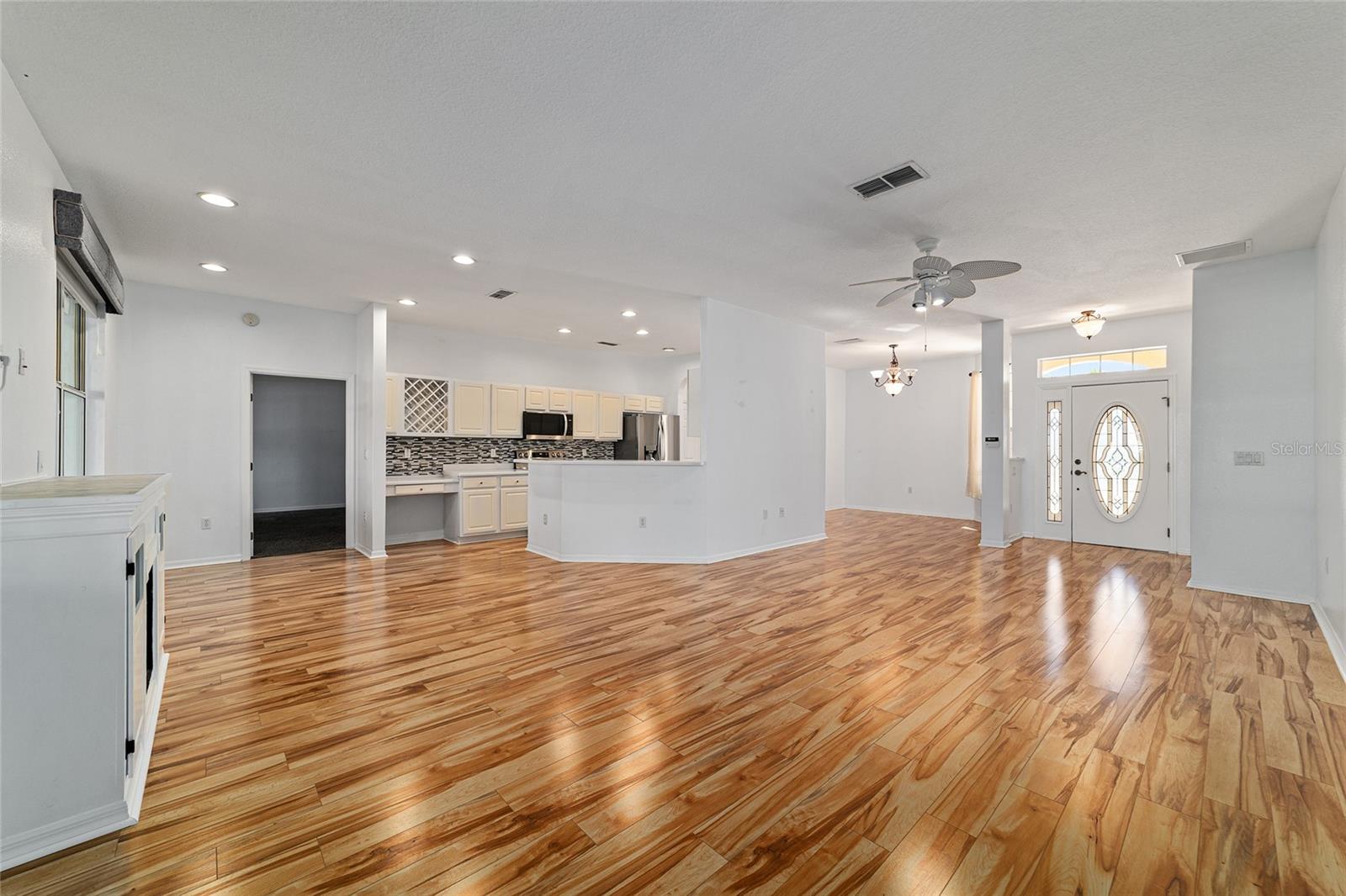 ON TOP OF THE WORLD/CANDLER HILLS EAST PH I UN B - Residential