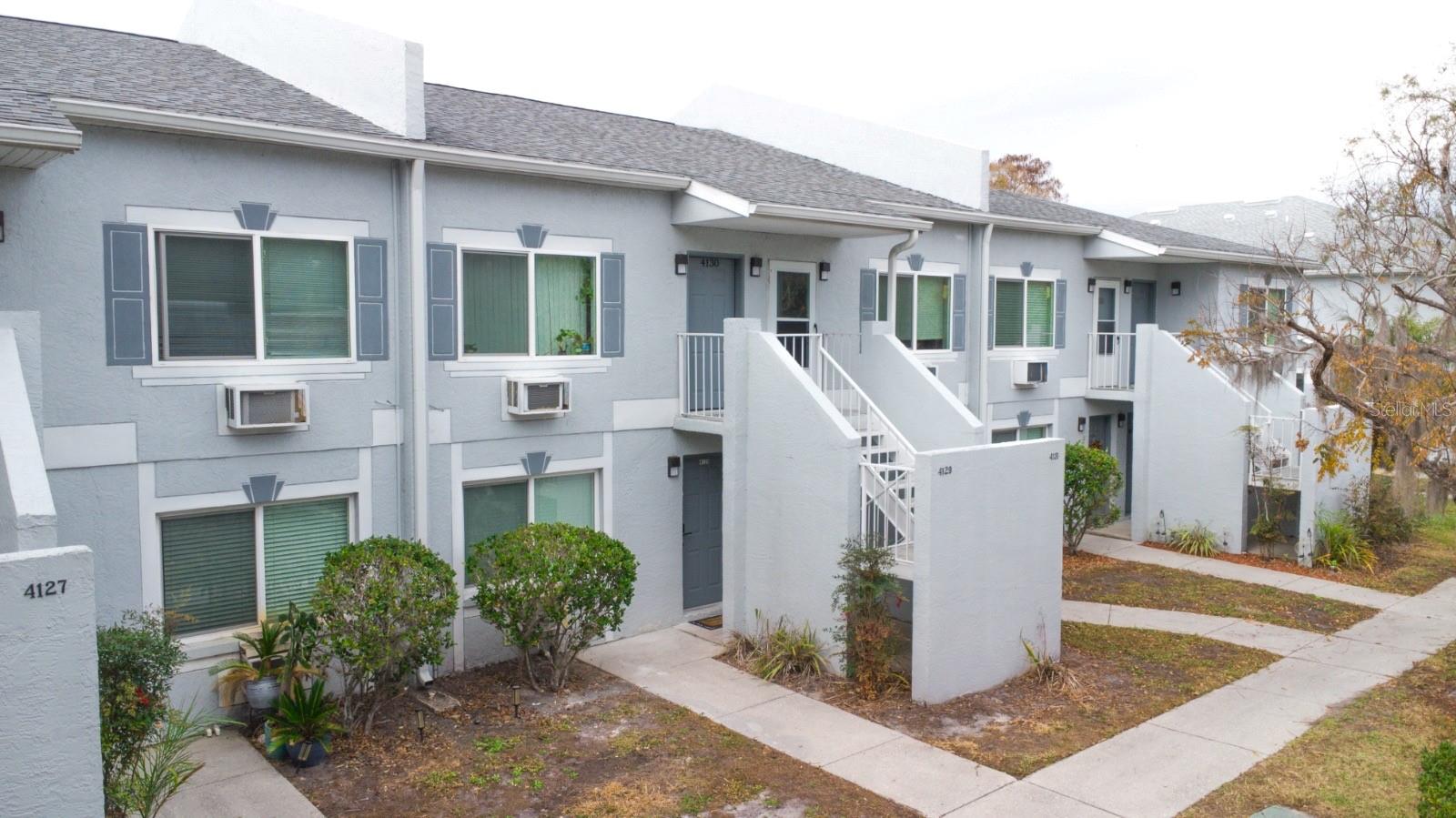 WATERSIDE CONDO II - Residential