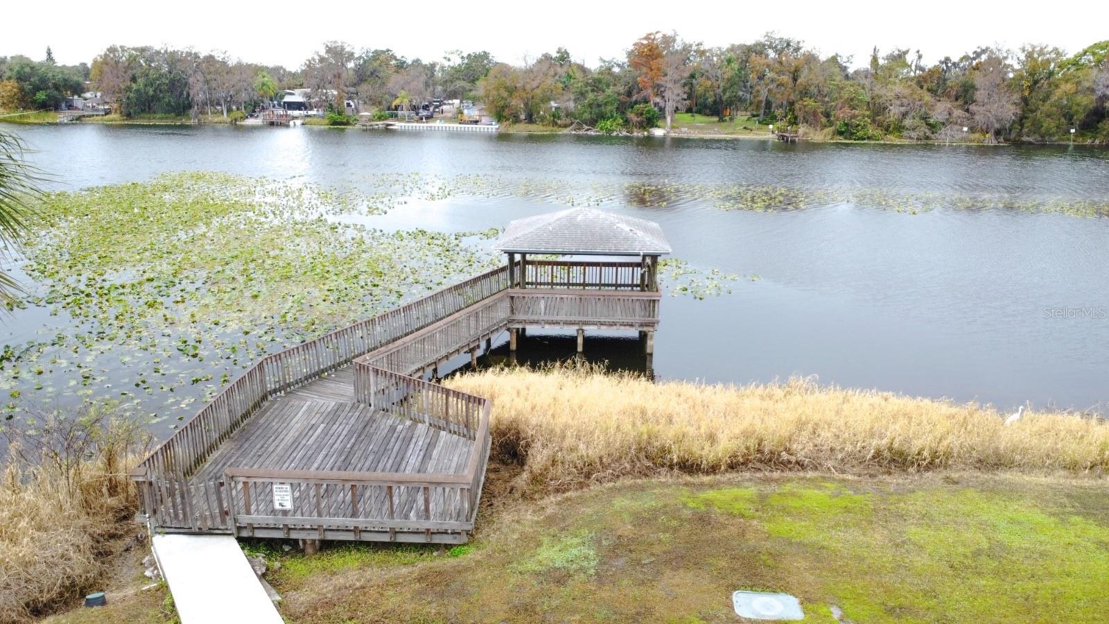 WATERSIDE CONDO II - Residential