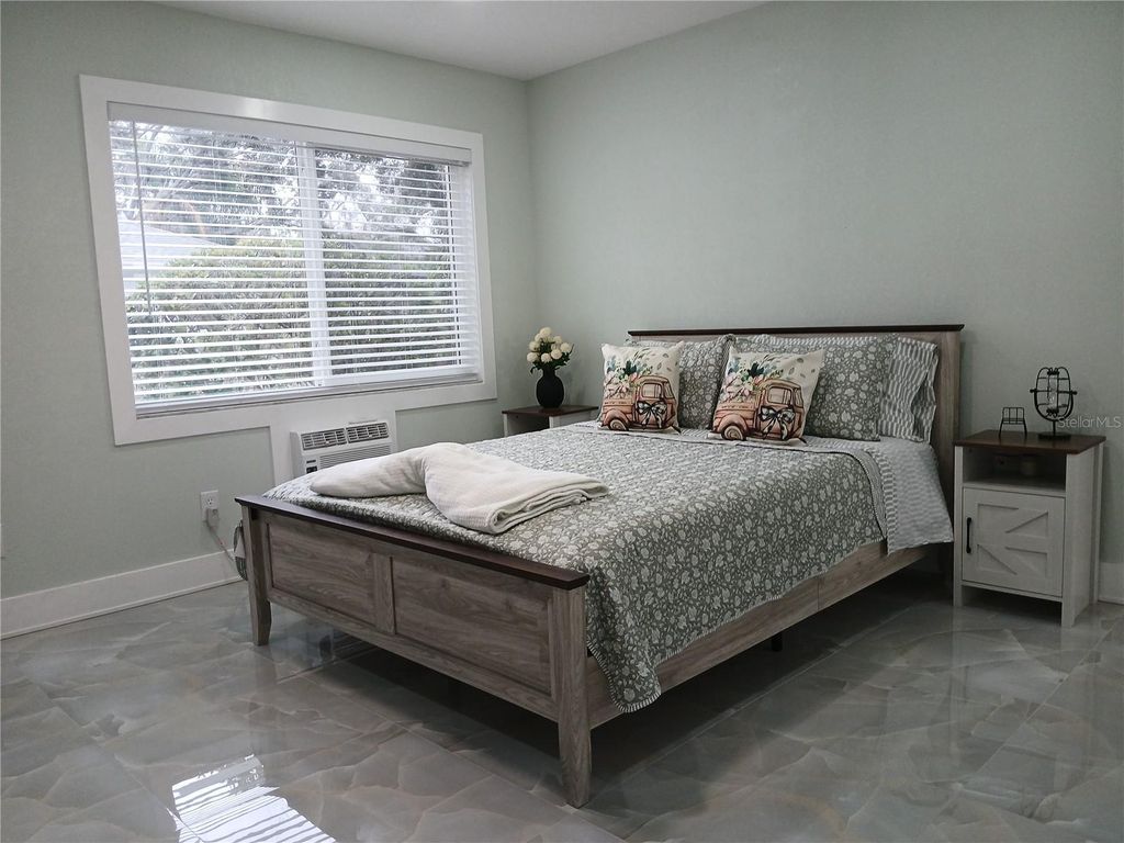 Photo of 4129 Dolphin Drive #1, Tampa, FL 33617 (MLS # TB8471475)