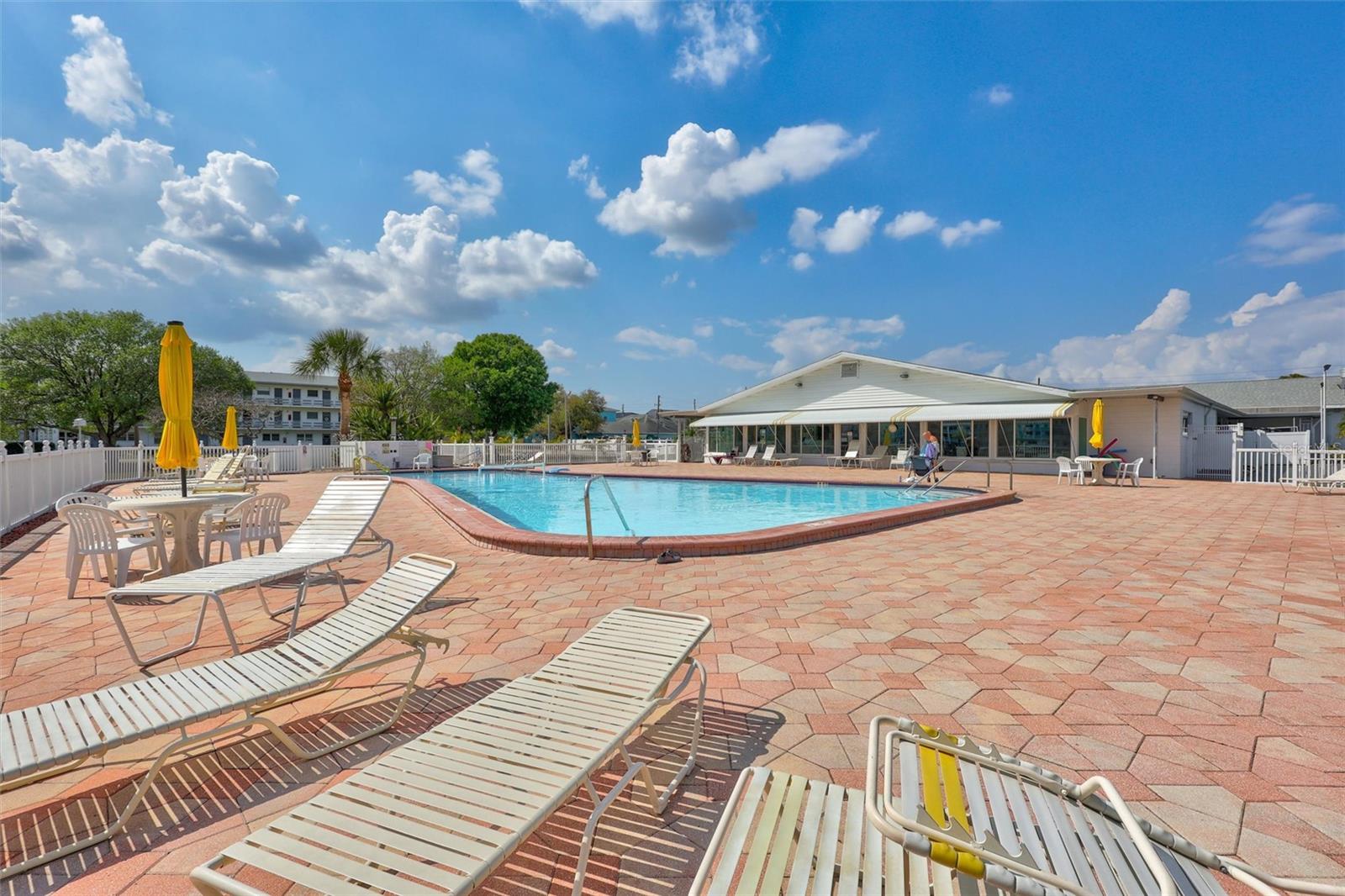 TOWN APTS CONDO - Residential