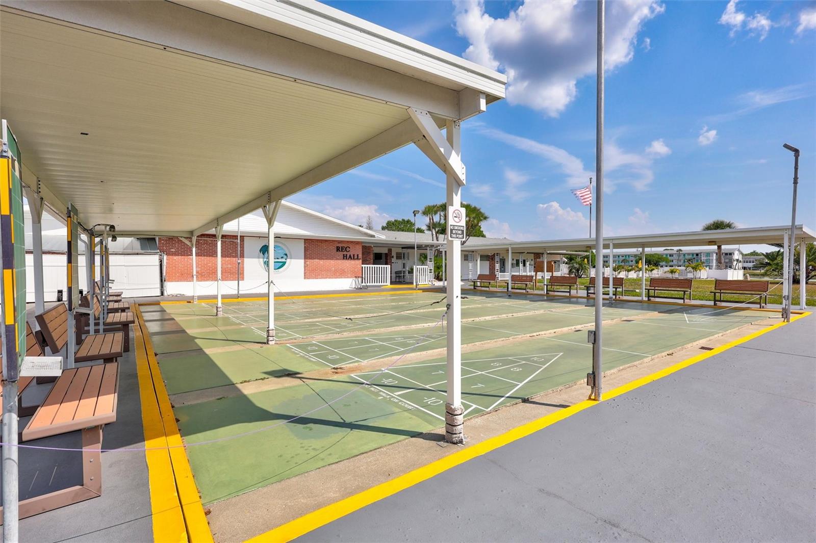 TOWN APTS CONDO - Residential