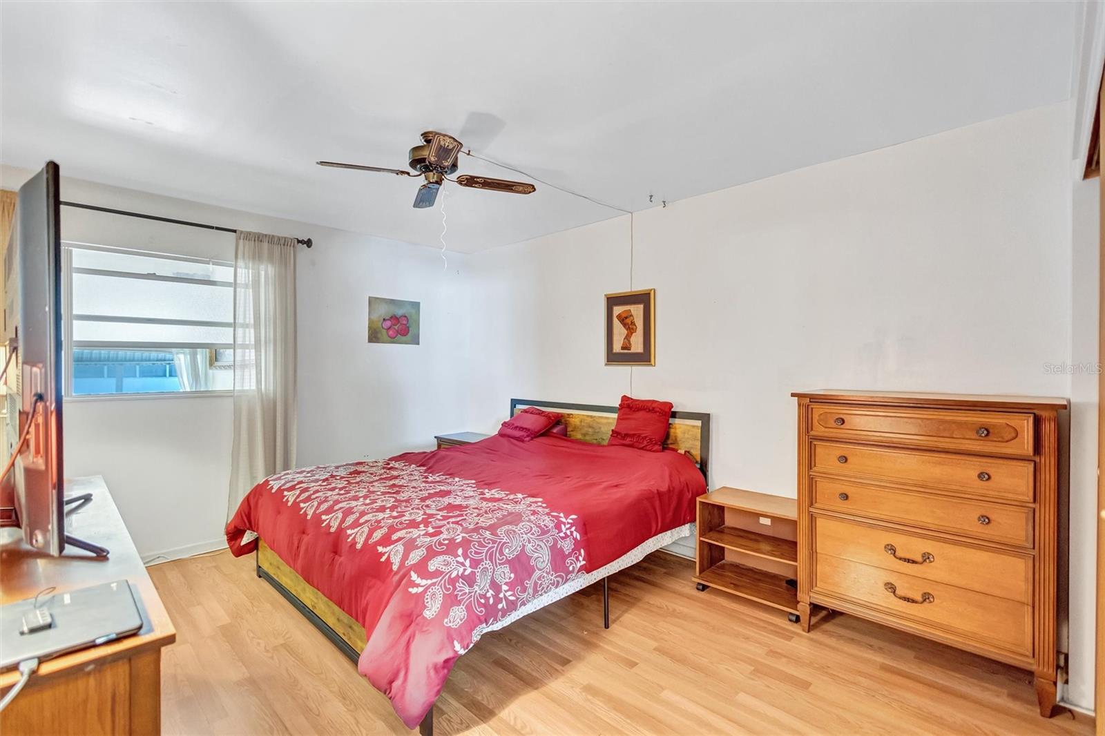 TOWN APTS CONDO - Residential