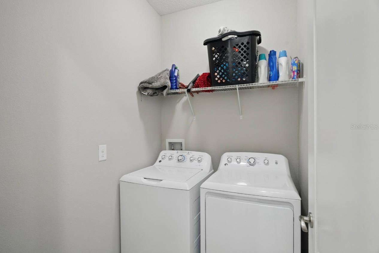 RIDGE/HLND MDWS - Residential