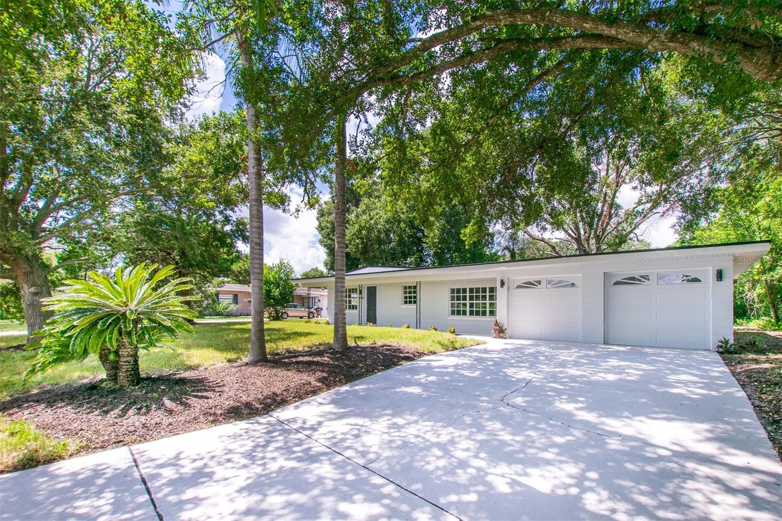 1008 BERWYN ROAD