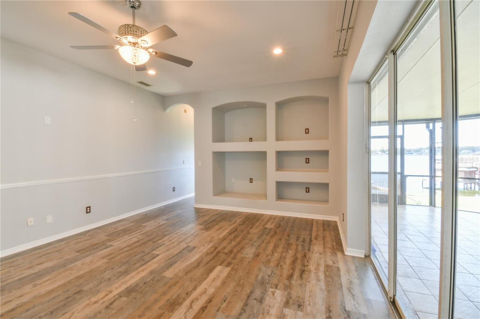 LAKE OLYMPIA CLUB - Residential