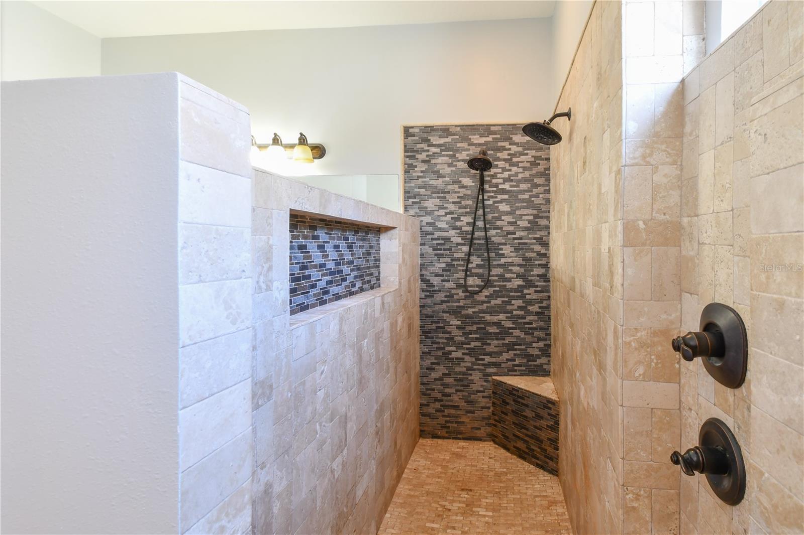 LAKE OLYMPIA CLUB - Residential