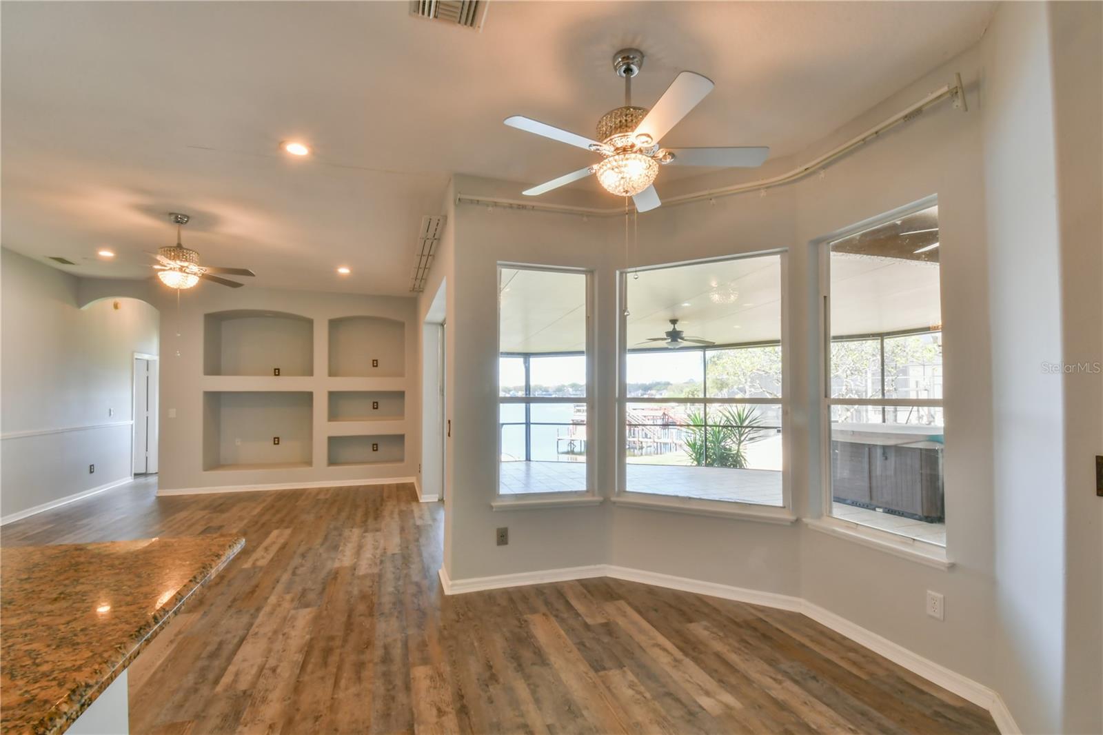 LAKE OLYMPIA CLUB - Residential