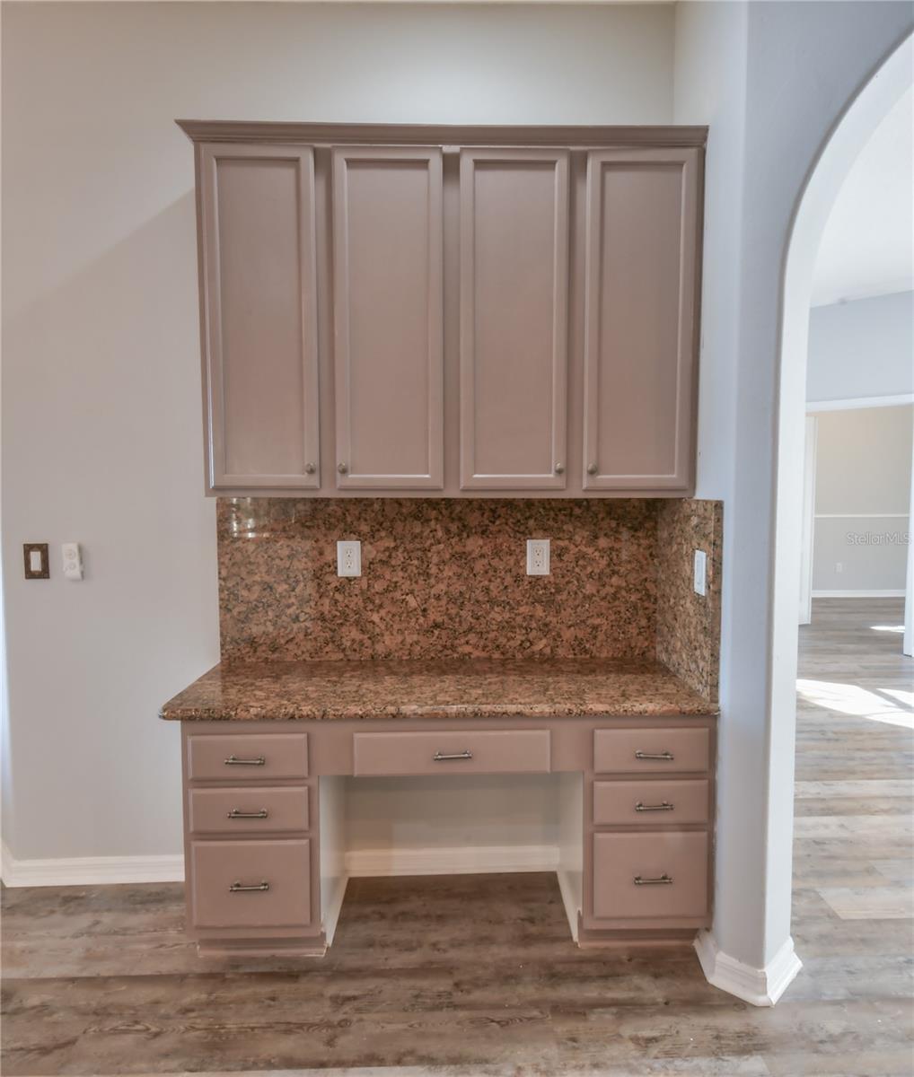 LAKE OLYMPIA CLUB - Residential