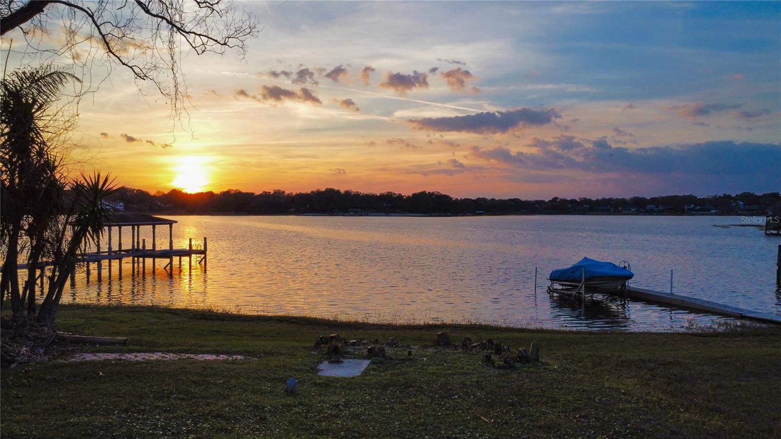 LAKE OLYMPIA CLUB - Residential