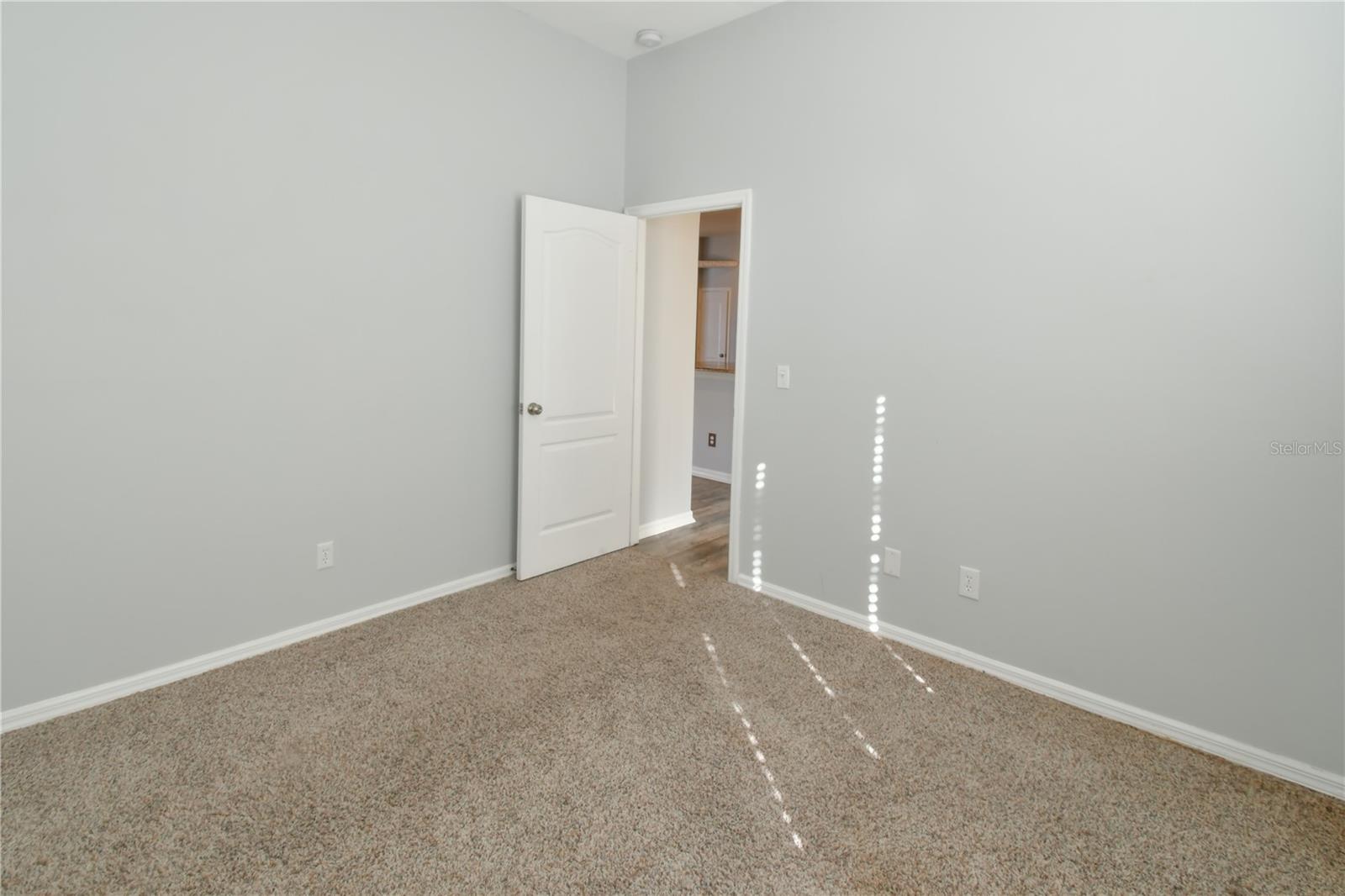 LAKE OLYMPIA CLUB - Residential