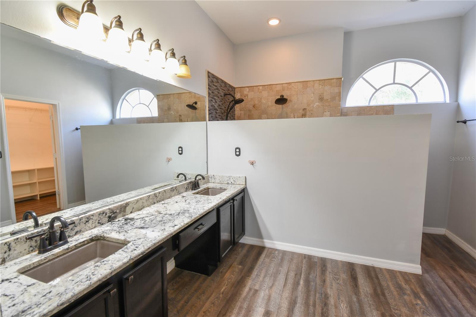 LAKE OLYMPIA CLUB - Residential