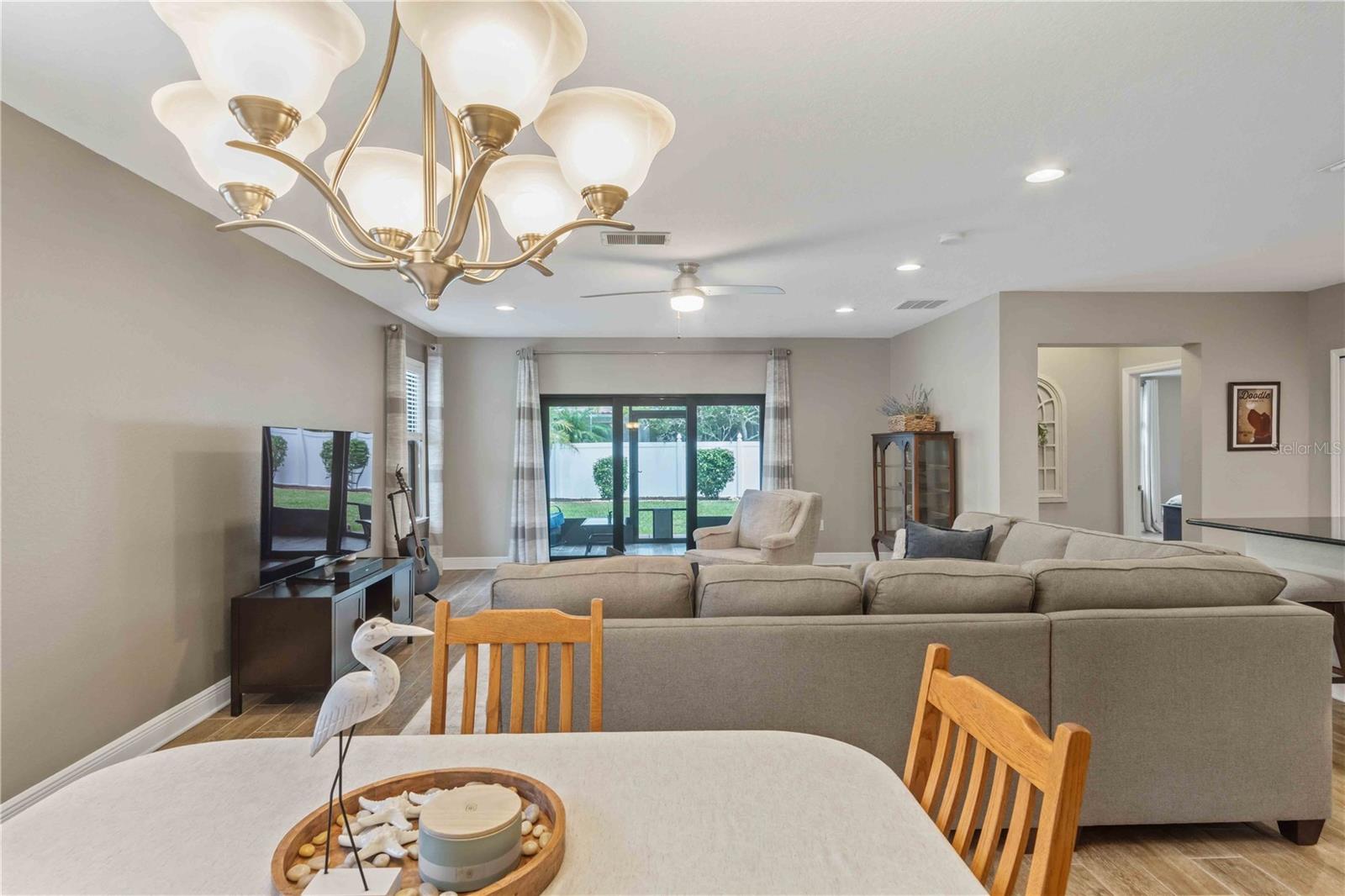 VILLA MILANO PH 3 - Residential