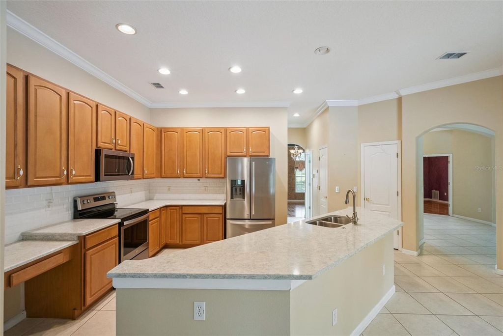Photo of 513 Sand Wedge Loop, Apopka, FL 32712 (MLS # O6374231)